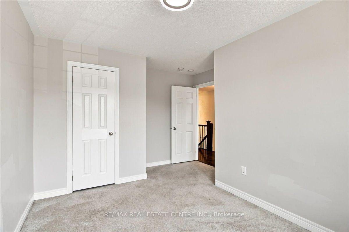 Photo 30 of 1053 Job Crescent, Milton, Harrison — HOMEH