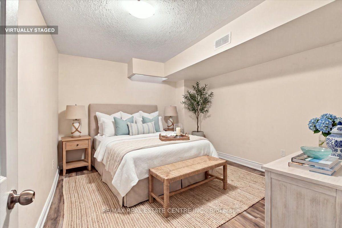 Photo 37 of 1053 Job Crescent, Milton, Harrison — HOMEH