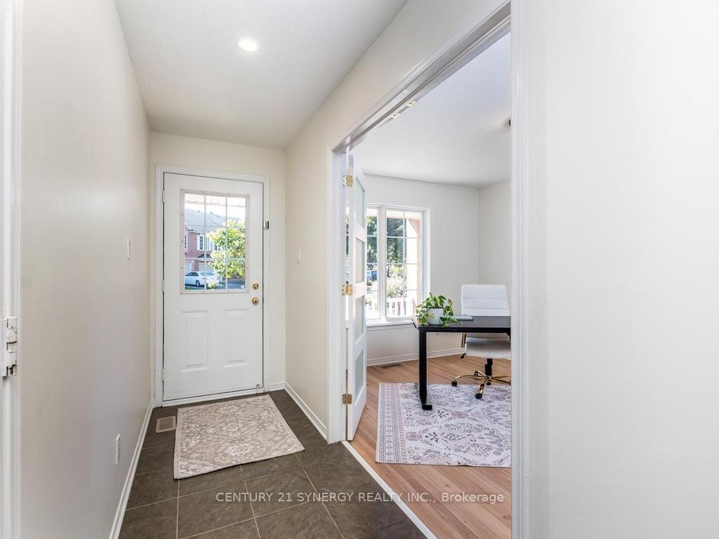 Photo 4 of 128 Macassa Circle, Ottawa, Kanata - Kanata Lakes/Heritage Hills — HOMEH