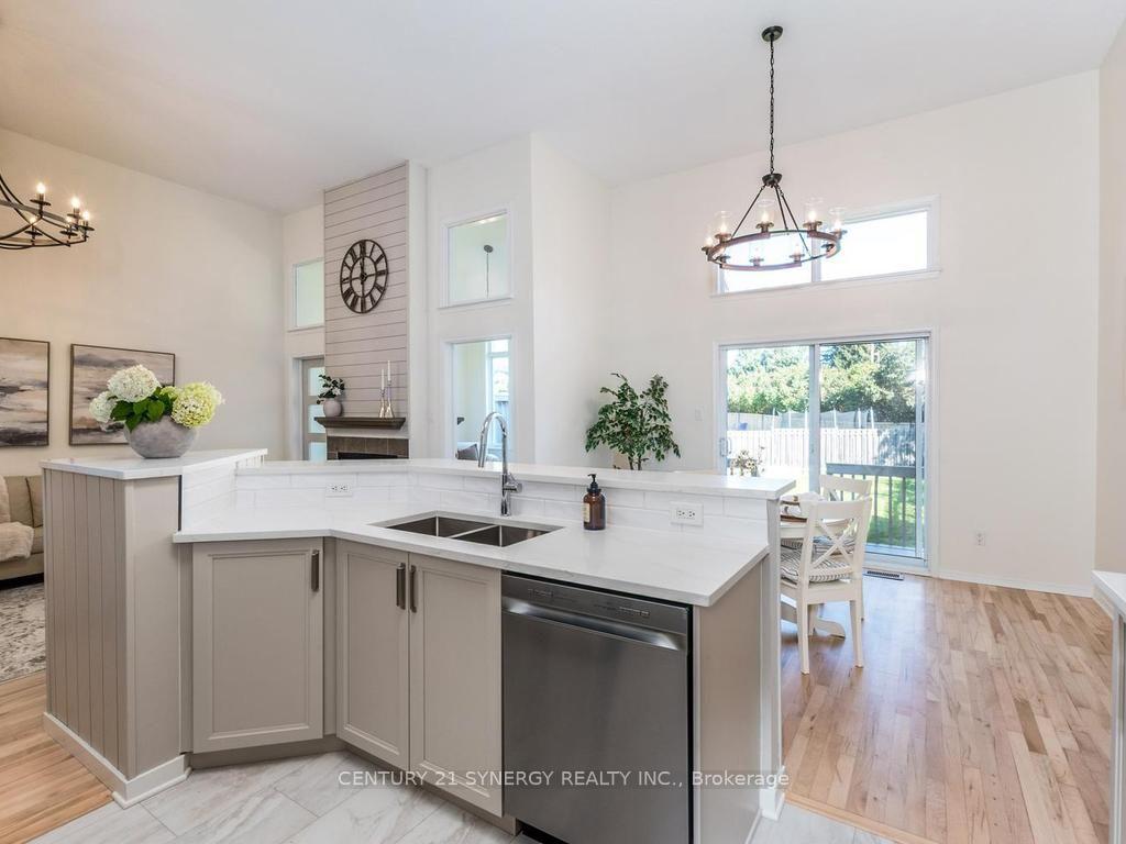 Photo 19 of 128 Macassa Circle, Ottawa, Kanata - Kanata Lakes/Heritage Hills — HOMEH