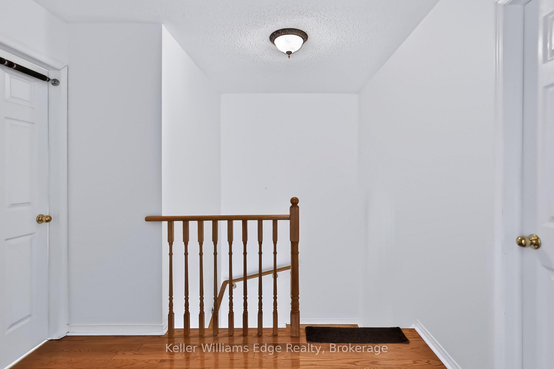 Photo 16 of 2254 Dale Ridge Drive, Oakville, West Oak Trails — HOMEH