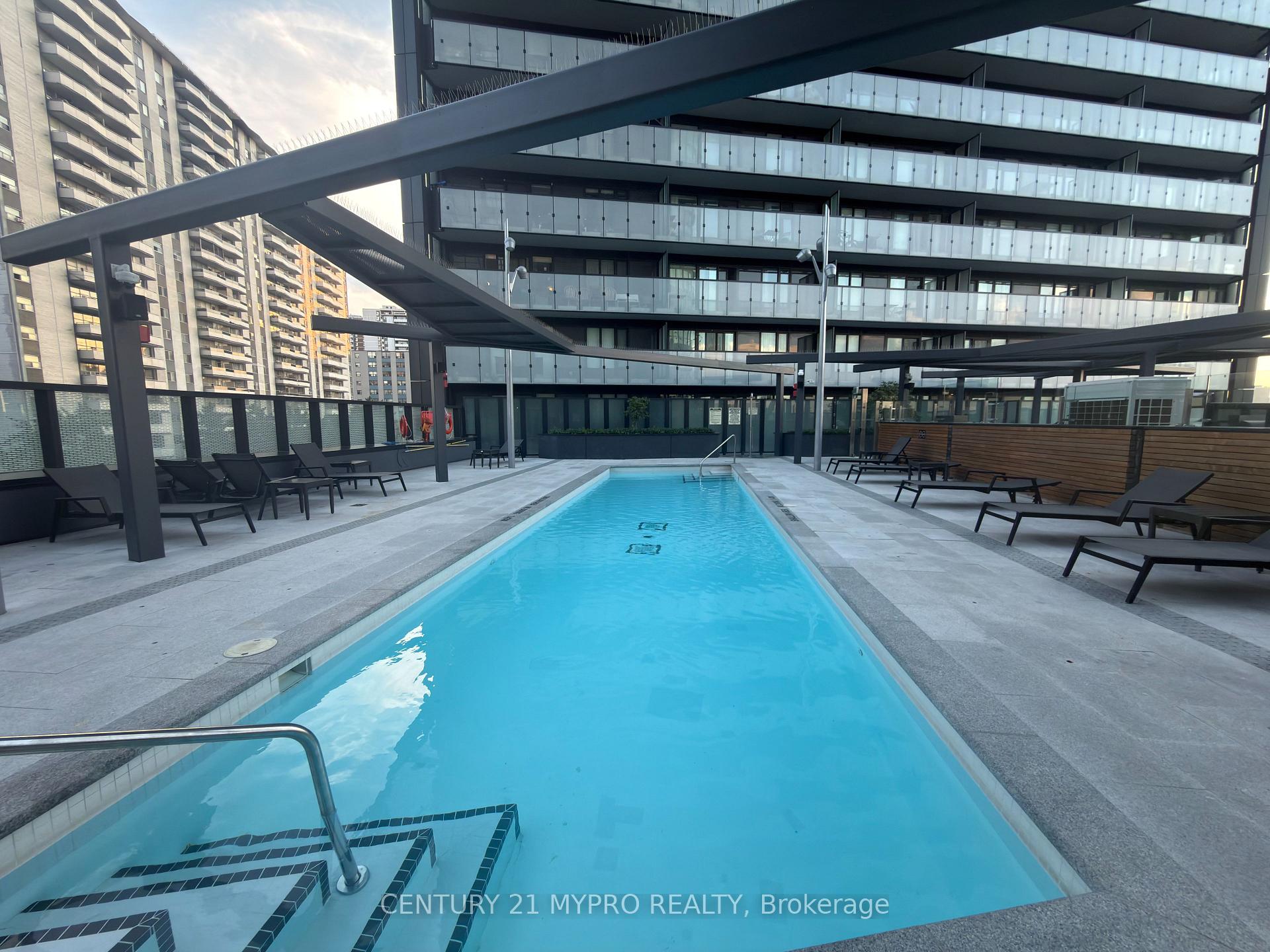 Photo 11 of Unit 3818, 585 Bloor Street E, Toronto, North St. James Town — HOMEH