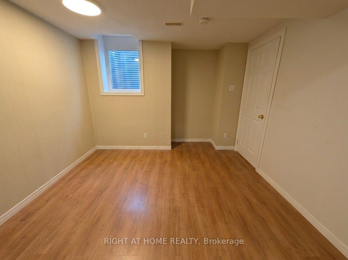 Photo 10 of Unit Bsmnt., 5535 Bridgeport Gate, Mississauga, Churchill Meadows — HOMEH