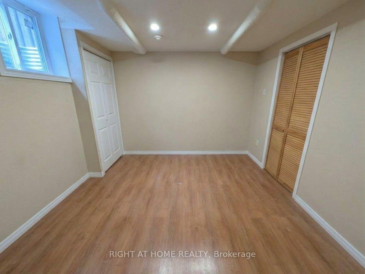 Photo 13 of Unit Bsmnt., 5535 Bridgeport Gate, Mississauga, Churchill Meadows — HOMEH