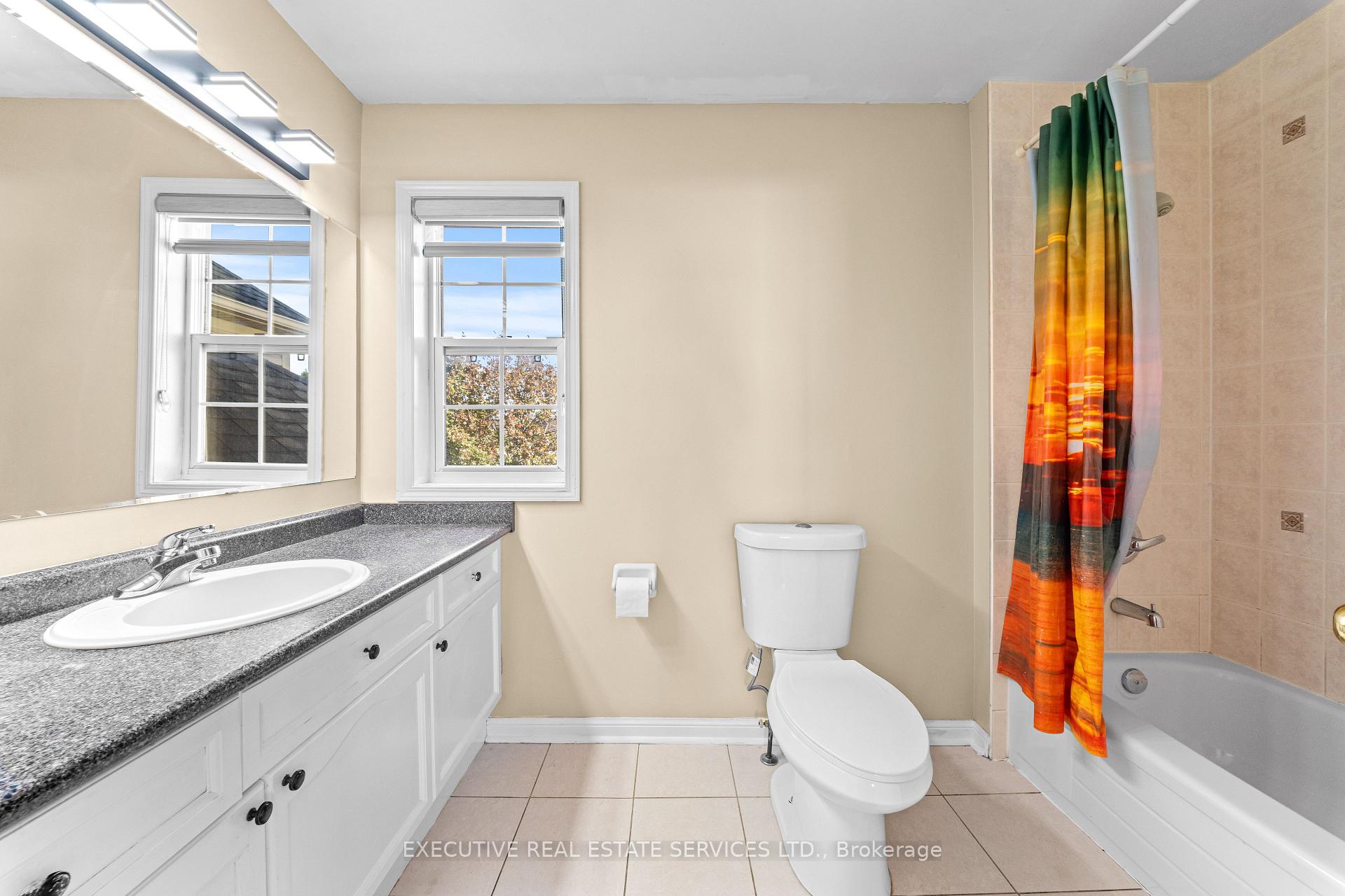 Photo 30 of 34 Worthington Avenue, Brampton, Fletcher's Meadow — HOMEH