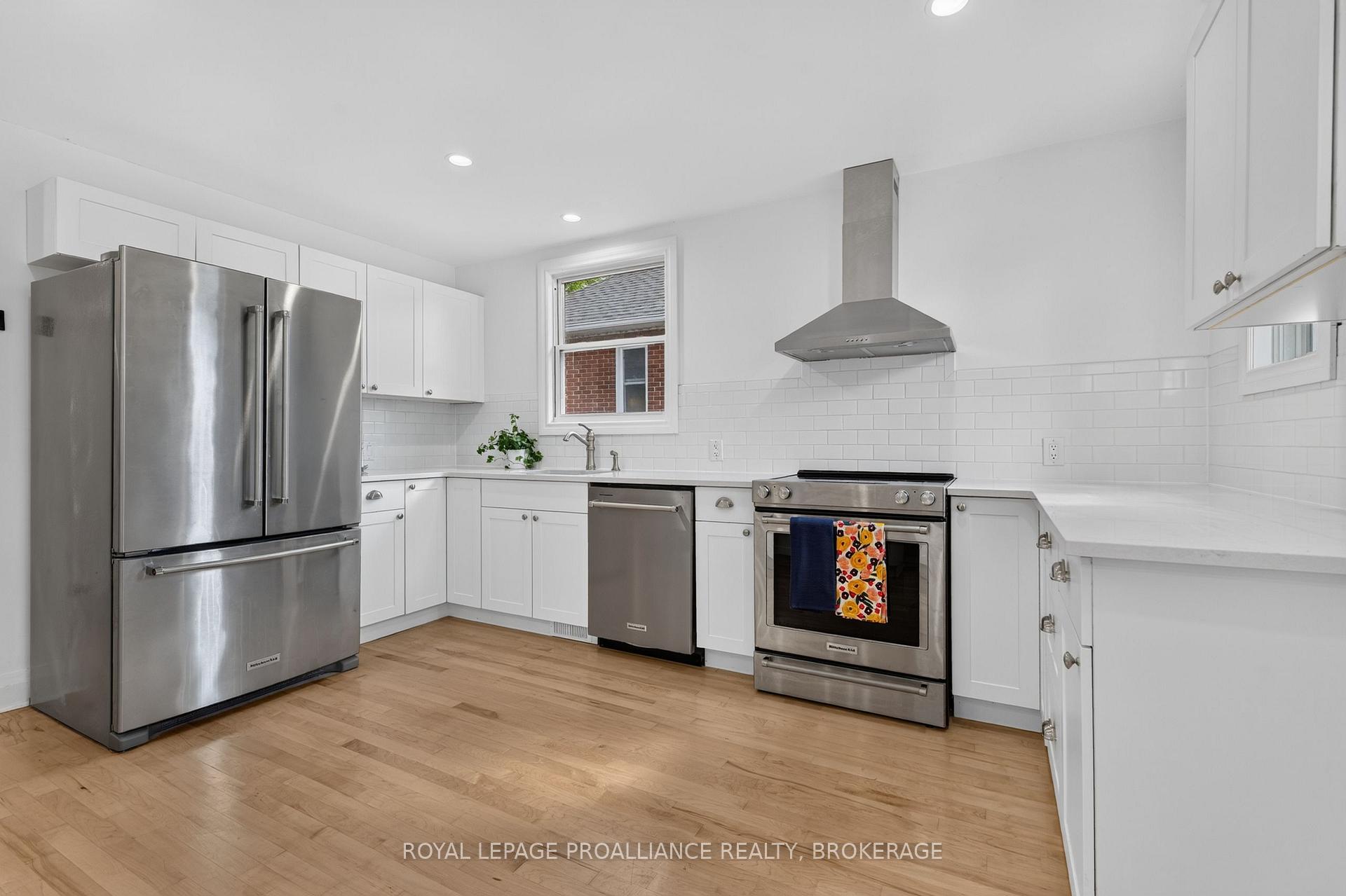Photo 7 of 229 Park Street, Kingston, Central City East — HOMEH