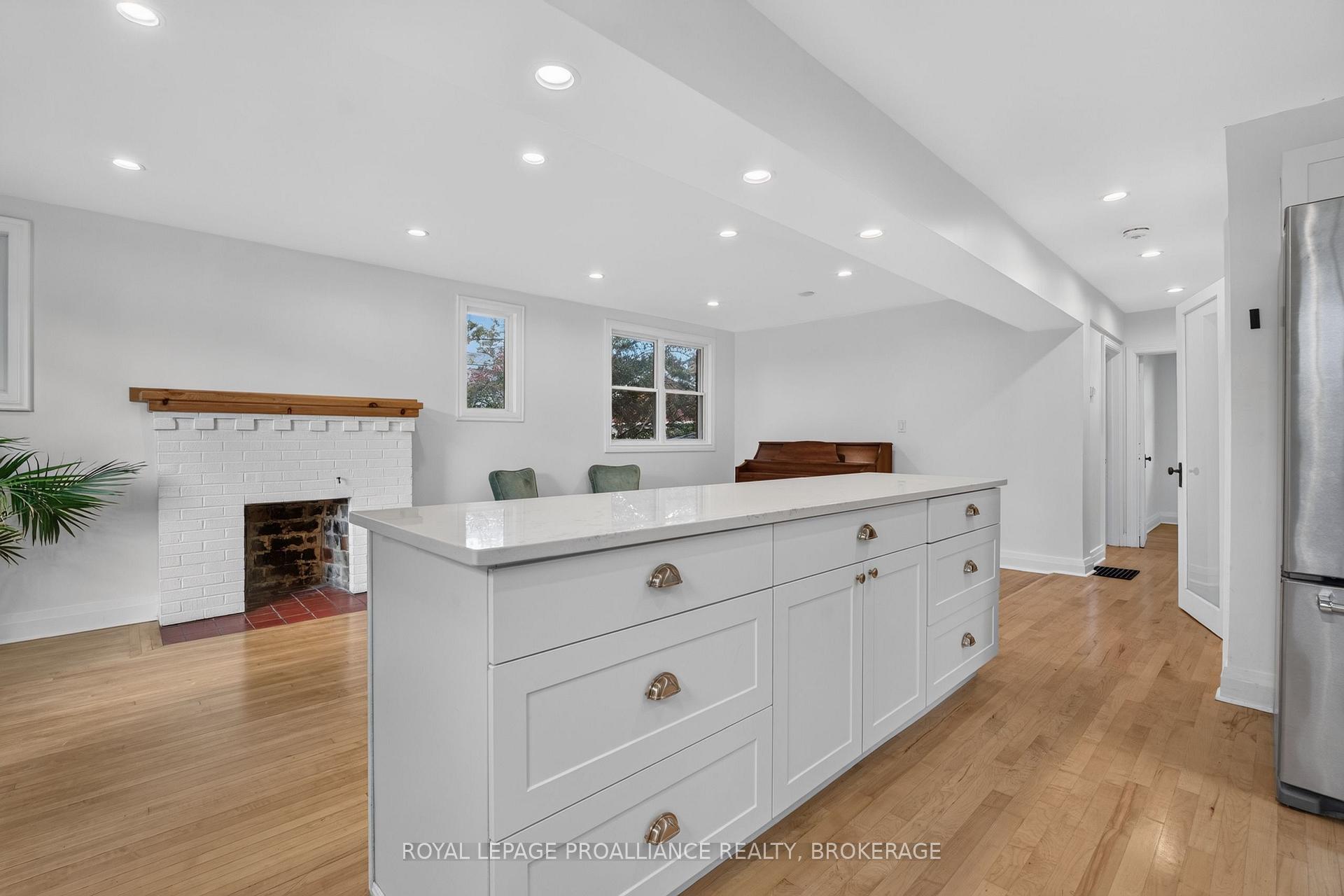 Photo 13 of 229 Park Street, Kingston, Central City East — HOMEH