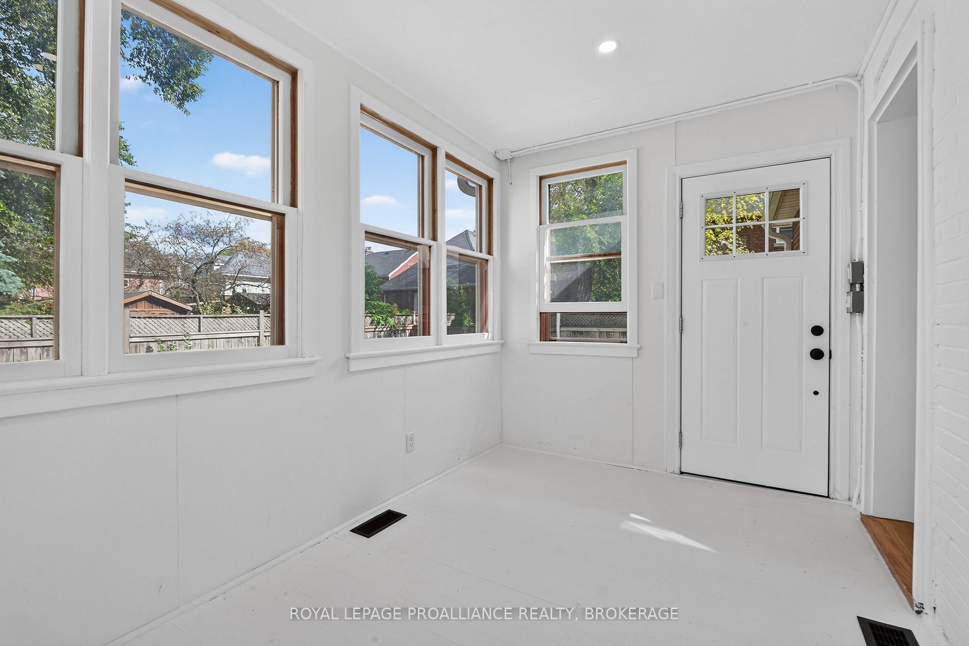 Photo 21 of 229 Park Street, Kingston, Central City East — HOMEH