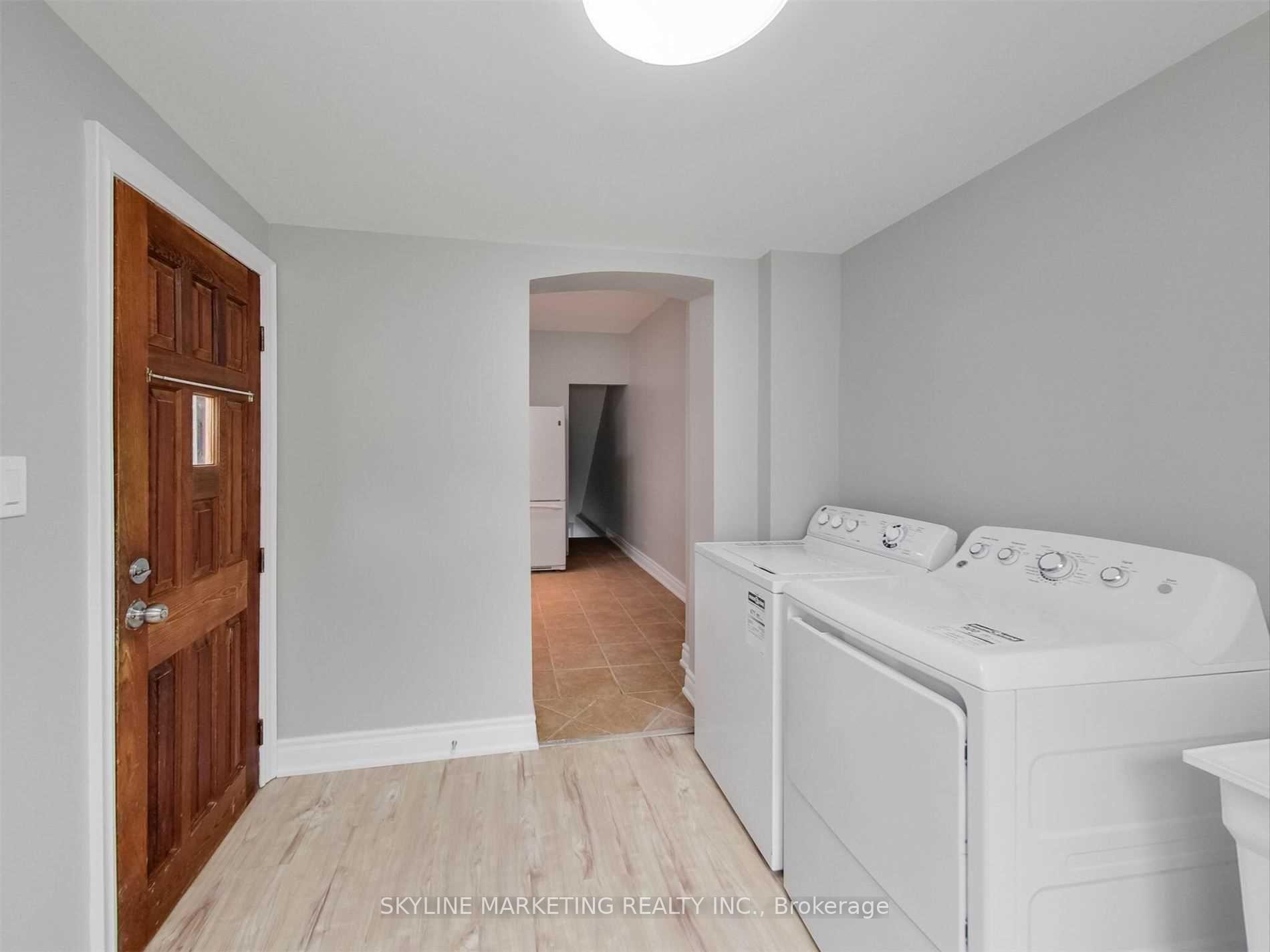 Photo 3 of Unit Lower, 596 Dufferin Street, Toronto, Little Portugal — HOMEH