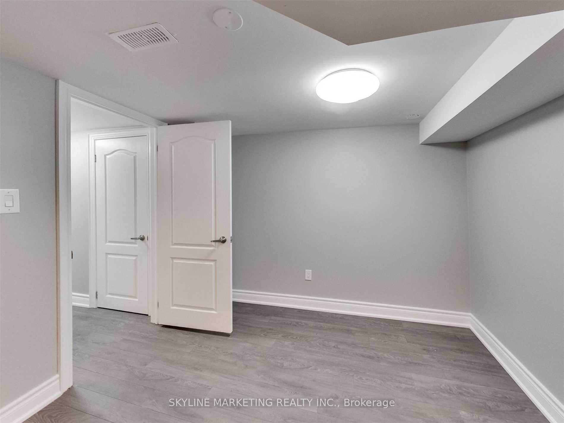 Photo 14 of Unit Lower, 596 Dufferin Street, Toronto, Little Portugal — HOMEH