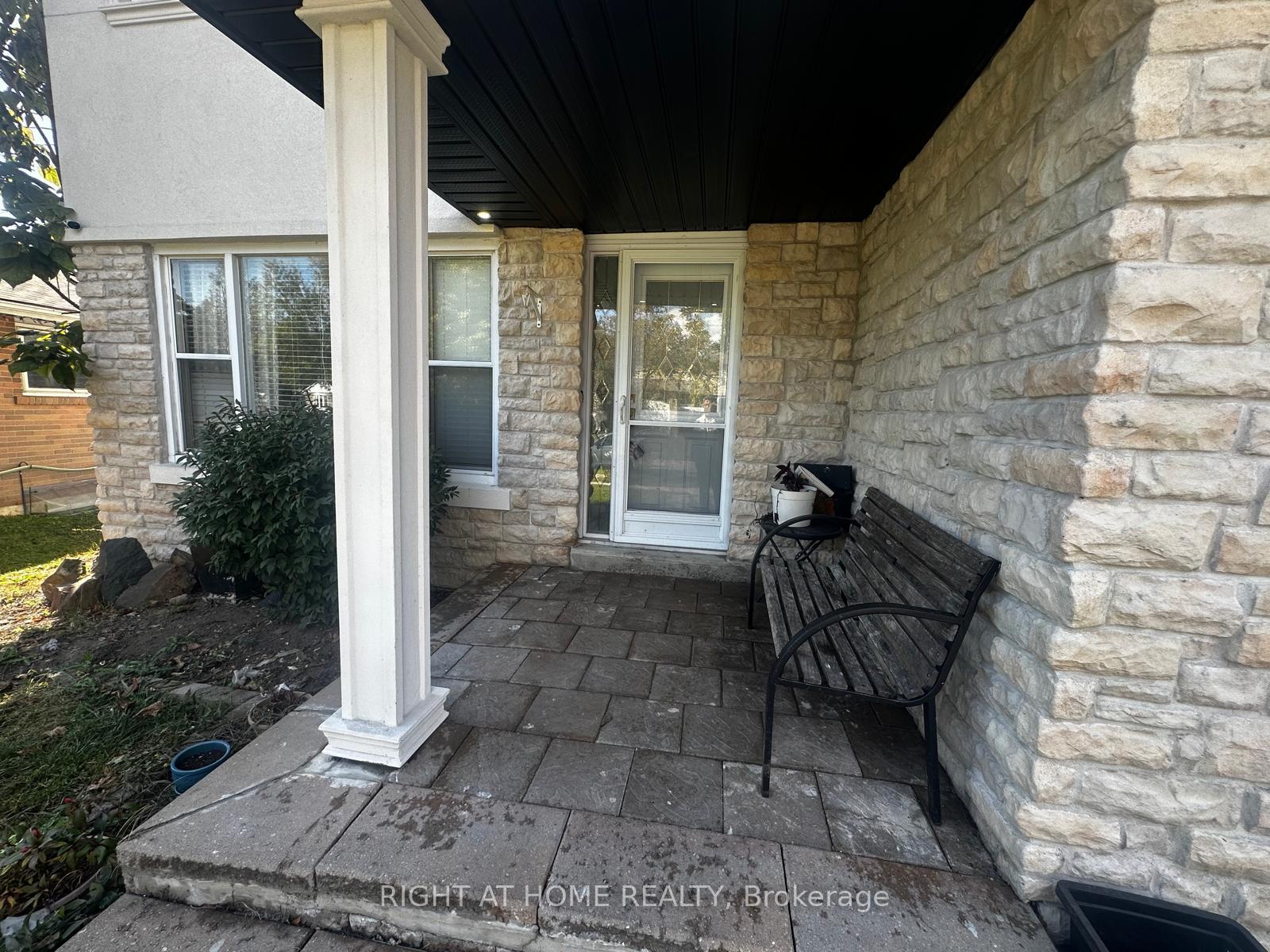 Photo 4 of 71 Sandrift Square, Scarborough, Morningside — HOMEH