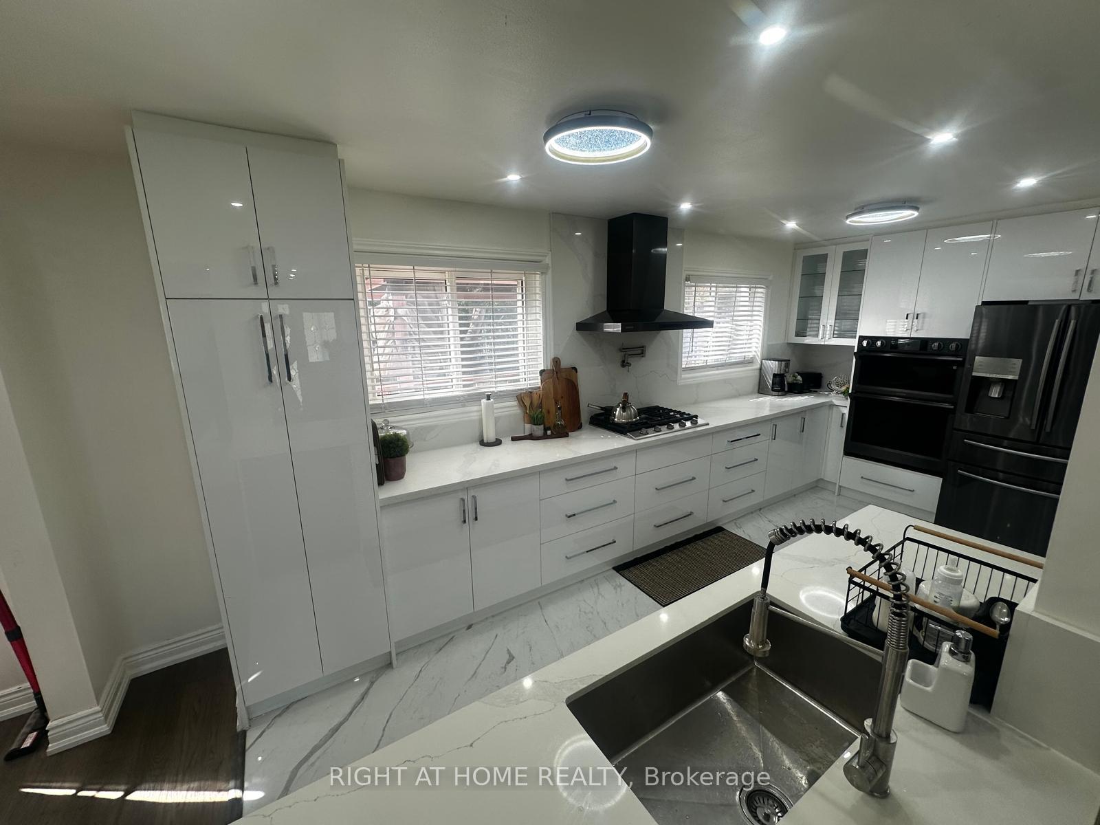 Photo 12 of 71 Sandrift Square, Scarborough, Morningside — HOMEH