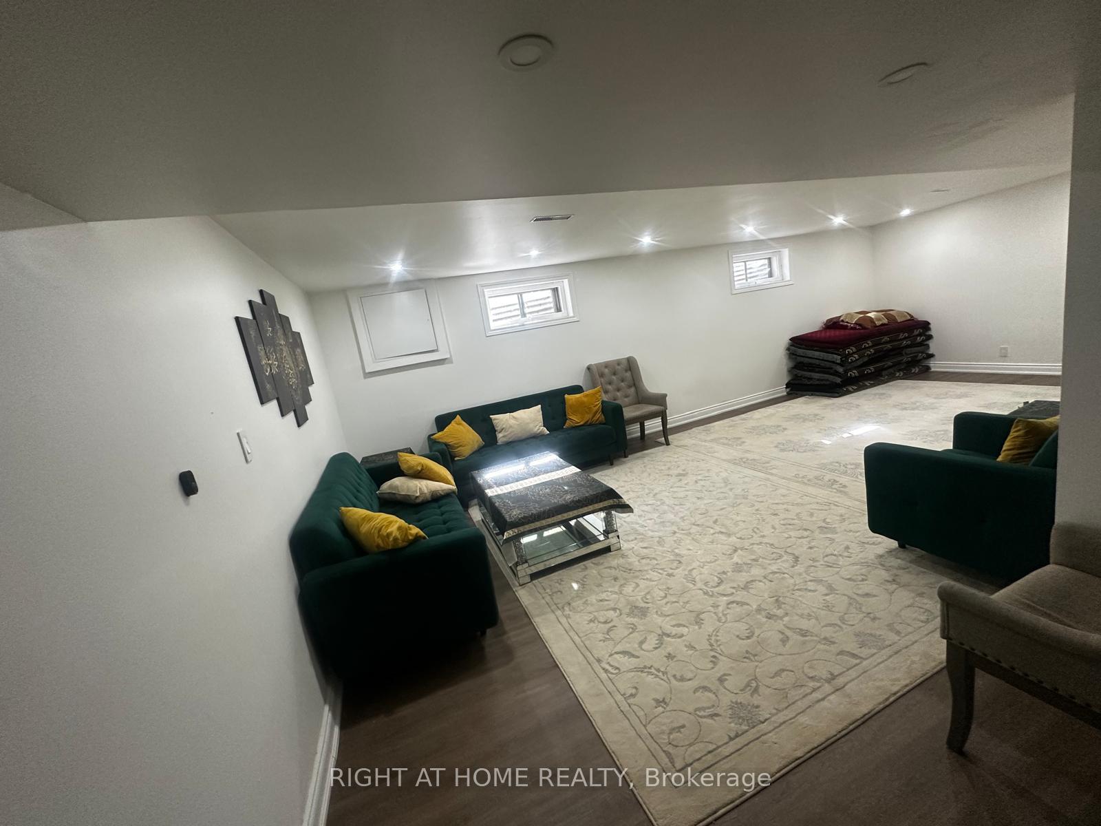 Photo 32 of 71 Sandrift Square, Scarborough, Morningside — HOMEH