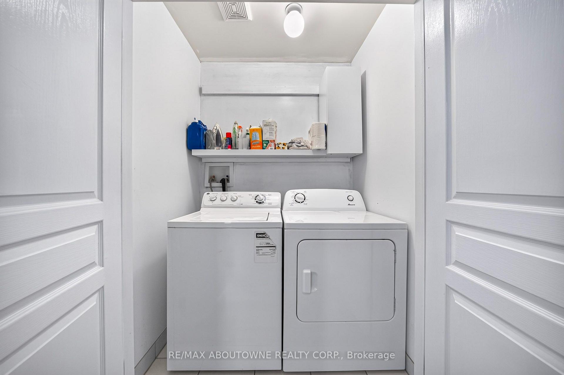Photo 21 of Unit 21, 170 Palacebeach Trail, Hamilton, Lakeshore — HOMEH