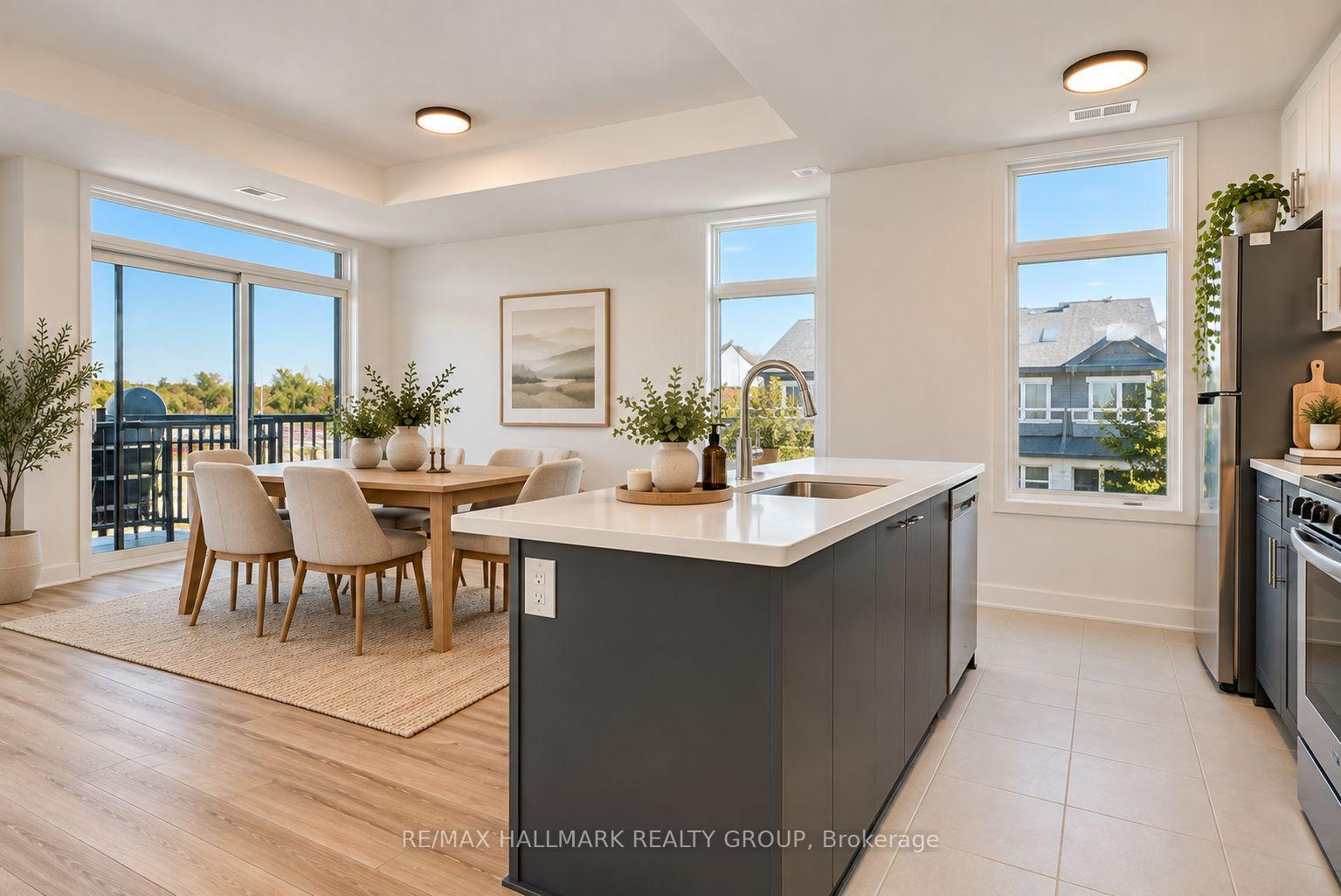 Photo 10 of 1063 Cedar Creek Dr, Ottawa, Blossom Park/Kemp Park/Findlay Creek — HOMEH