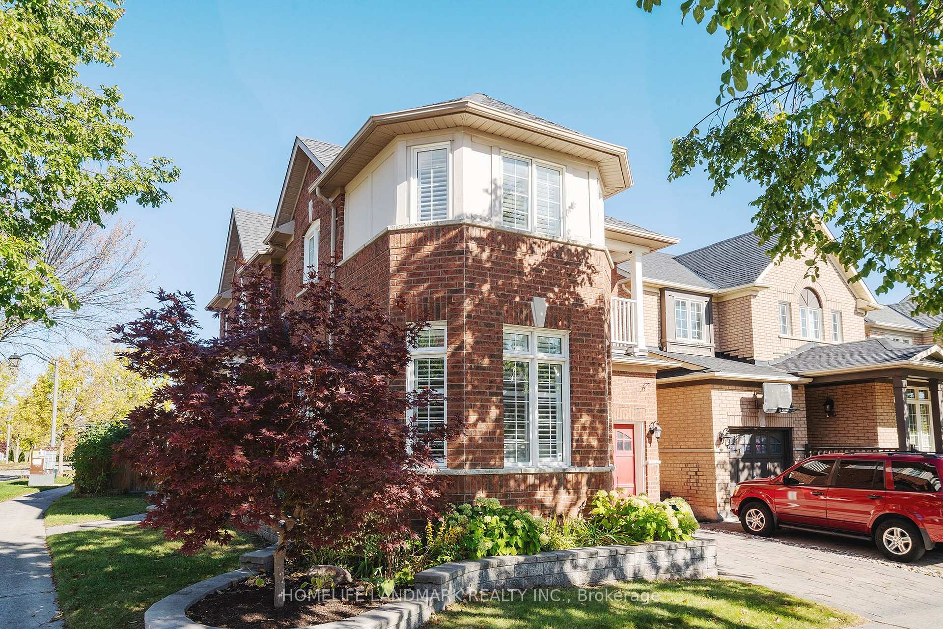 Photo 3 of 96 Saffron Street, Markham, Greensborough — HOMEH