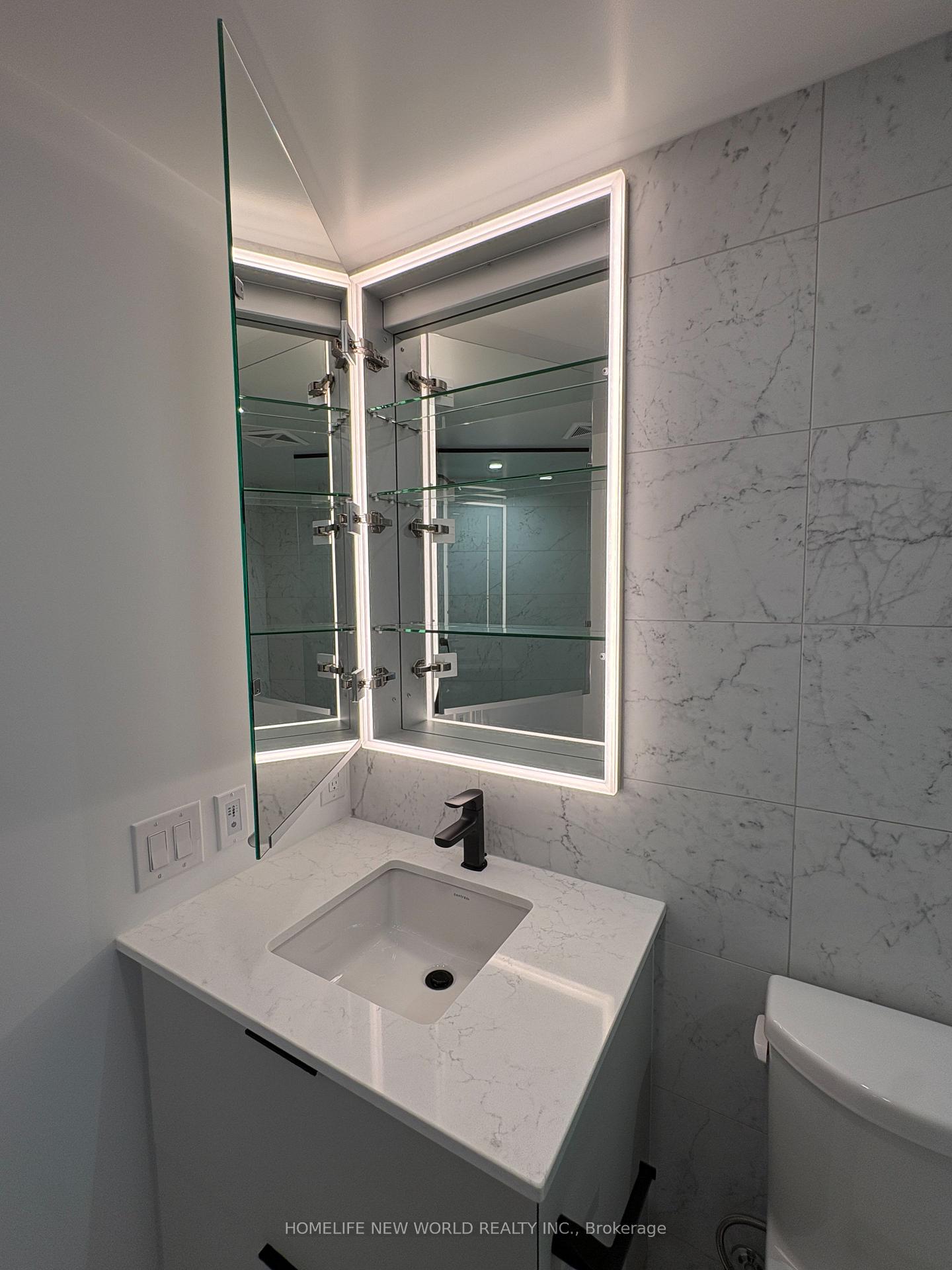 Photo 2 of Unit 1009, 609 Sherbourne Street, Toronto, North St. James Town — HOMEH