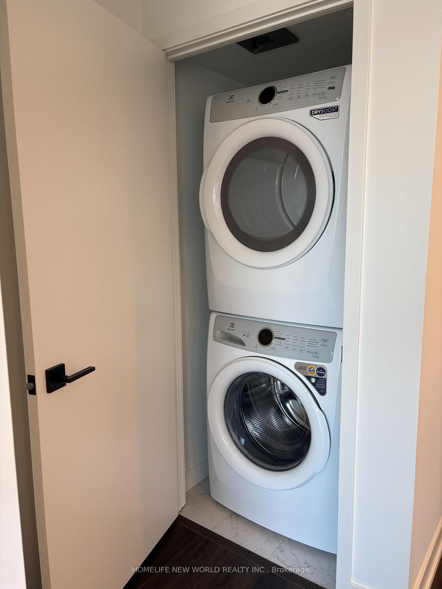 Photo 10 of Unit 1009, 609 Sherbourne Street, Toronto, North St. James Town — HOMEH