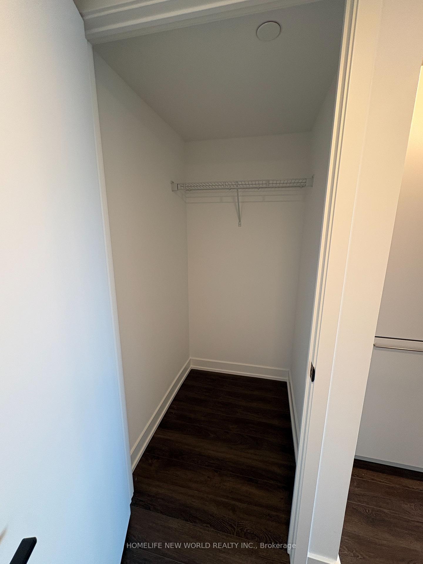 Photo 11 of Unit 1009, 609 Sherbourne Street, Toronto, North St. James Town — HOMEH