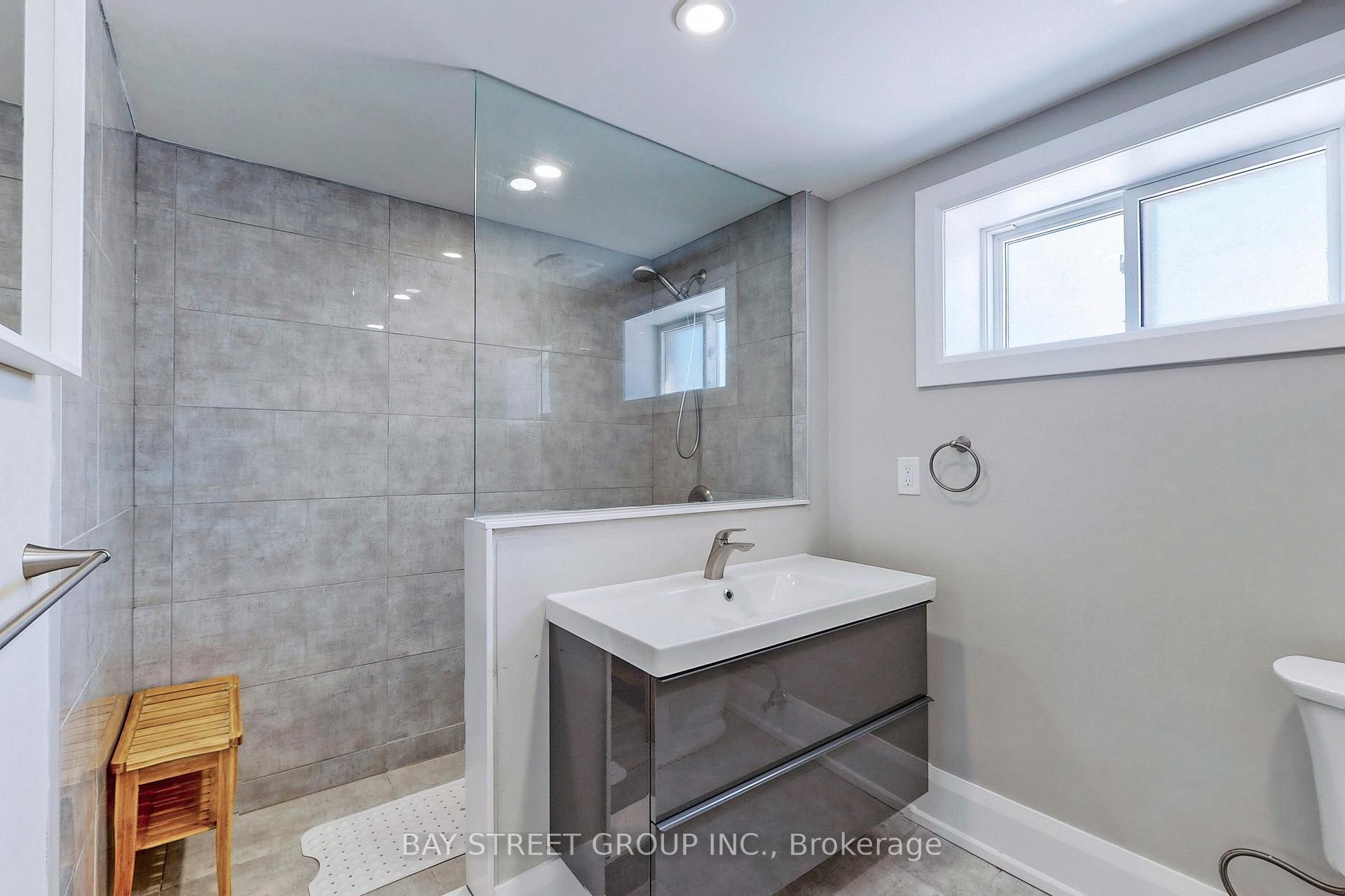 Photo 36 of 646 Simcoe Road, Bradford West Gwillimbury, Bradford — HOMEH