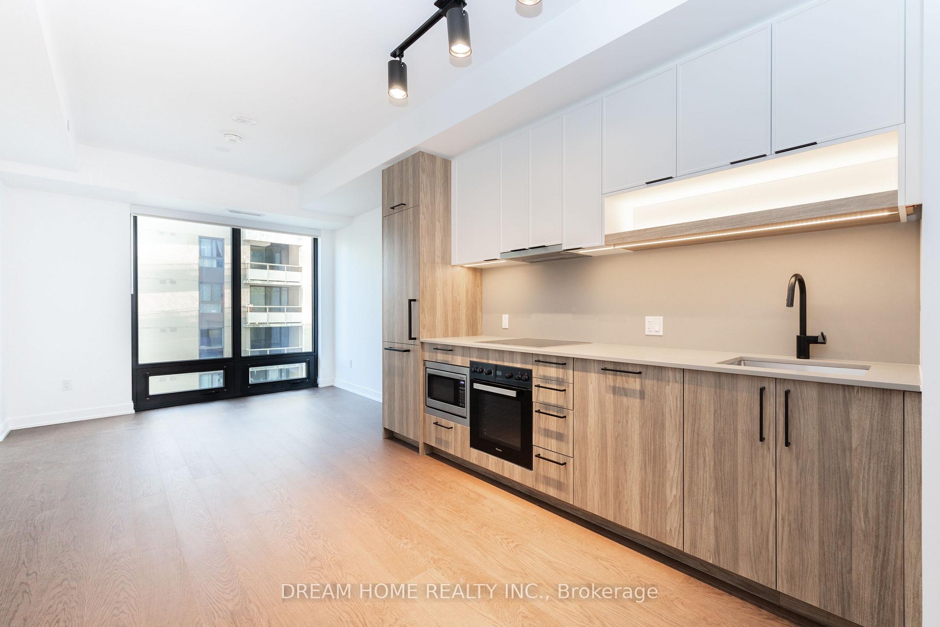 Photo 5 of Unit 2002, 91 Montclair Avenue, Toronto, Forest Hill South — HOMEH