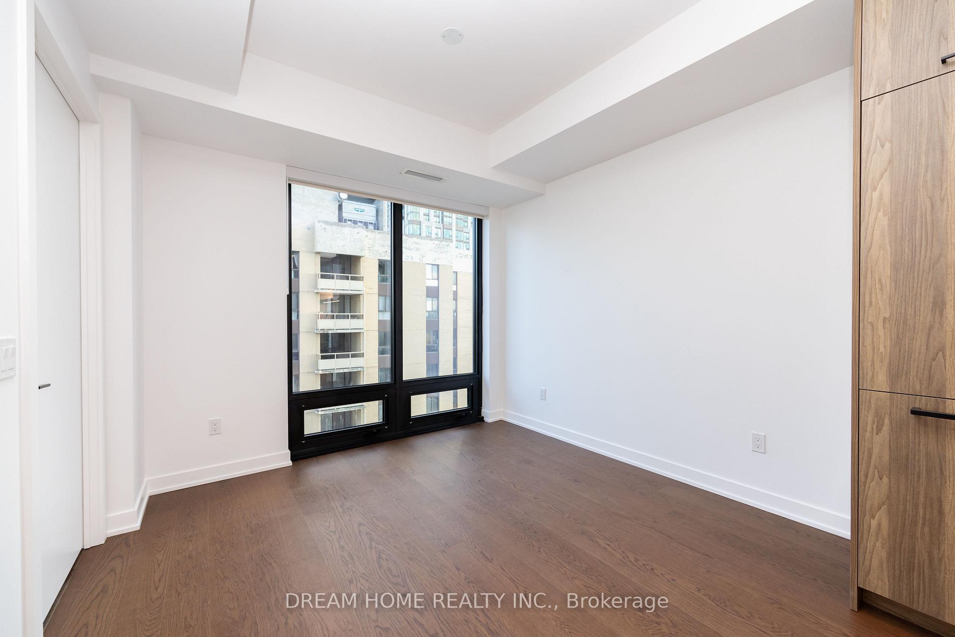 Photo 13 of Unit 2002, 91 Montclair Avenue, Toronto, Forest Hill South — HOMEH