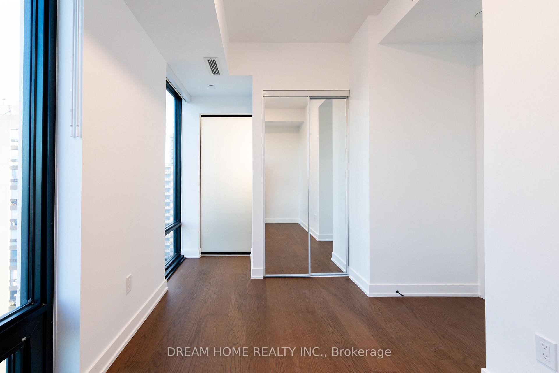 Photo 17 of Unit 2002, 91 Montclair Avenue, Toronto, Forest Hill South — HOMEH