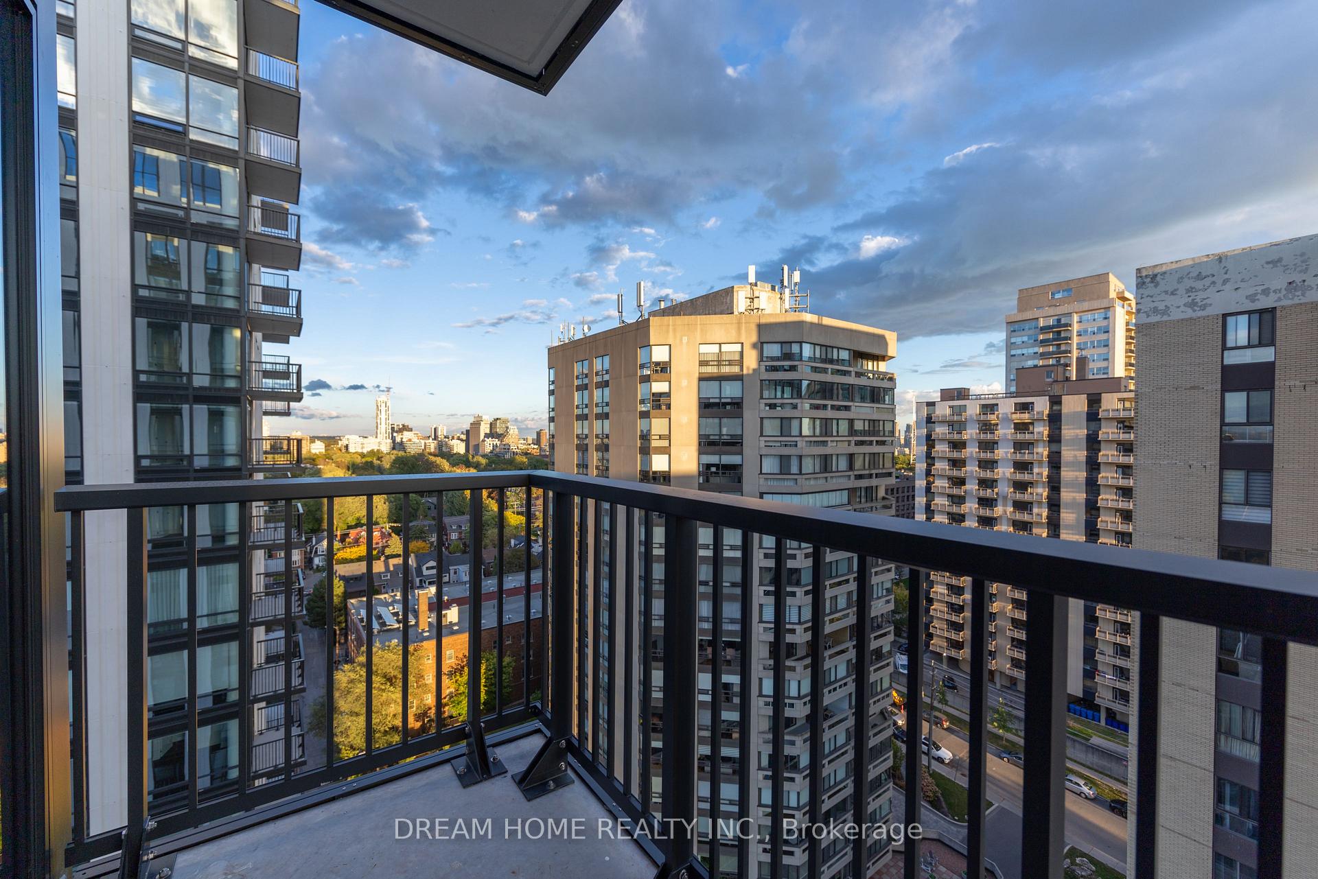 Photo 30 of Unit 2002, 91 Montclair Avenue, Toronto, Forest Hill South — HOMEH