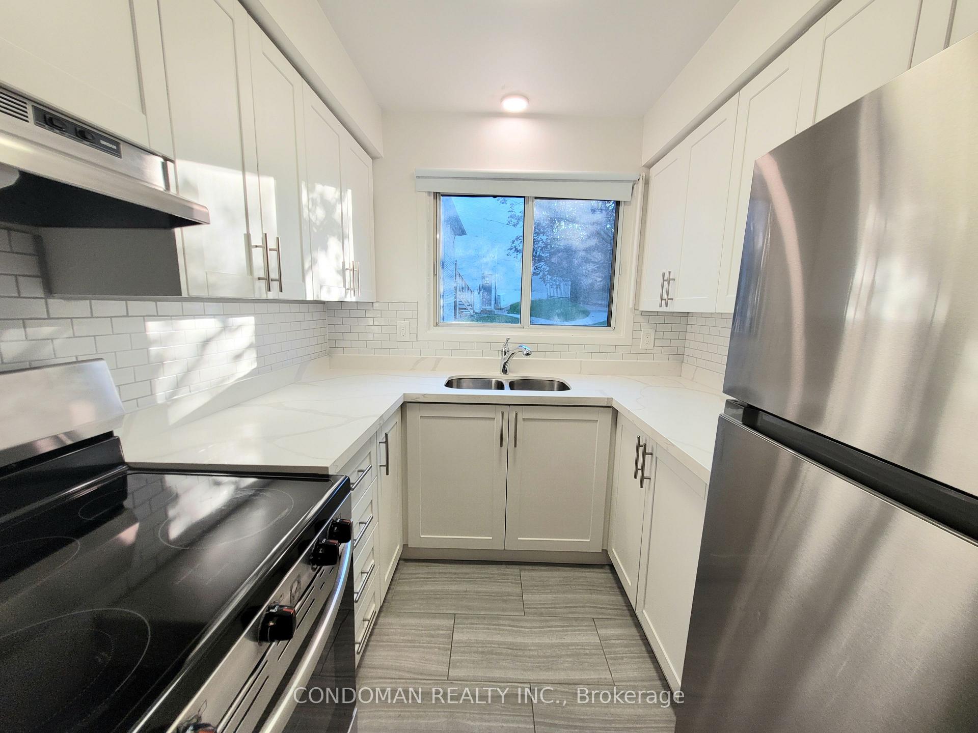 Photo 4 of Unit 24, 477 Dean Avenue, Oshawa, Central — HOMEH