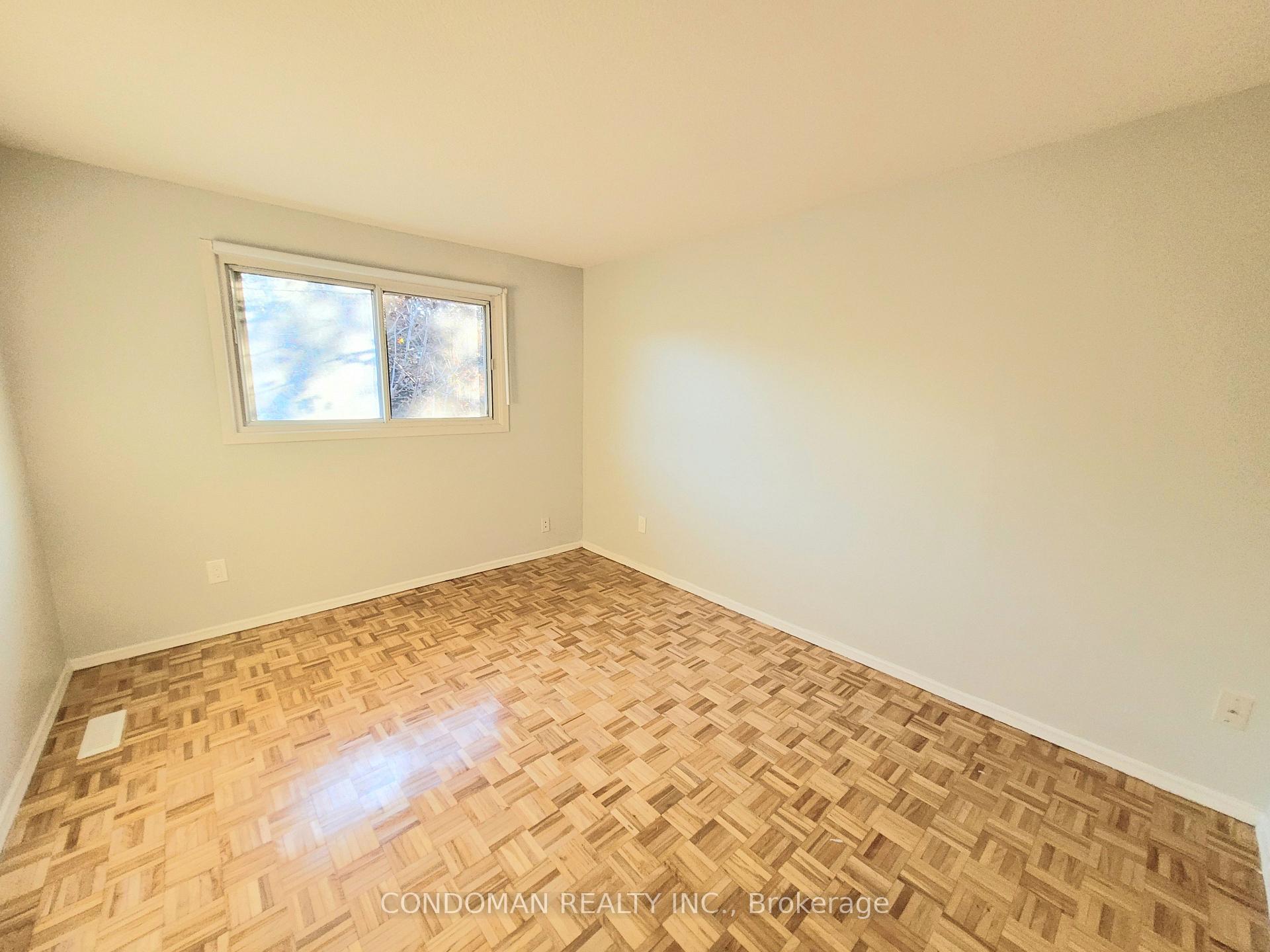 Photo 5 of Unit 24, 477 Dean Avenue, Oshawa, Central — HOMEH