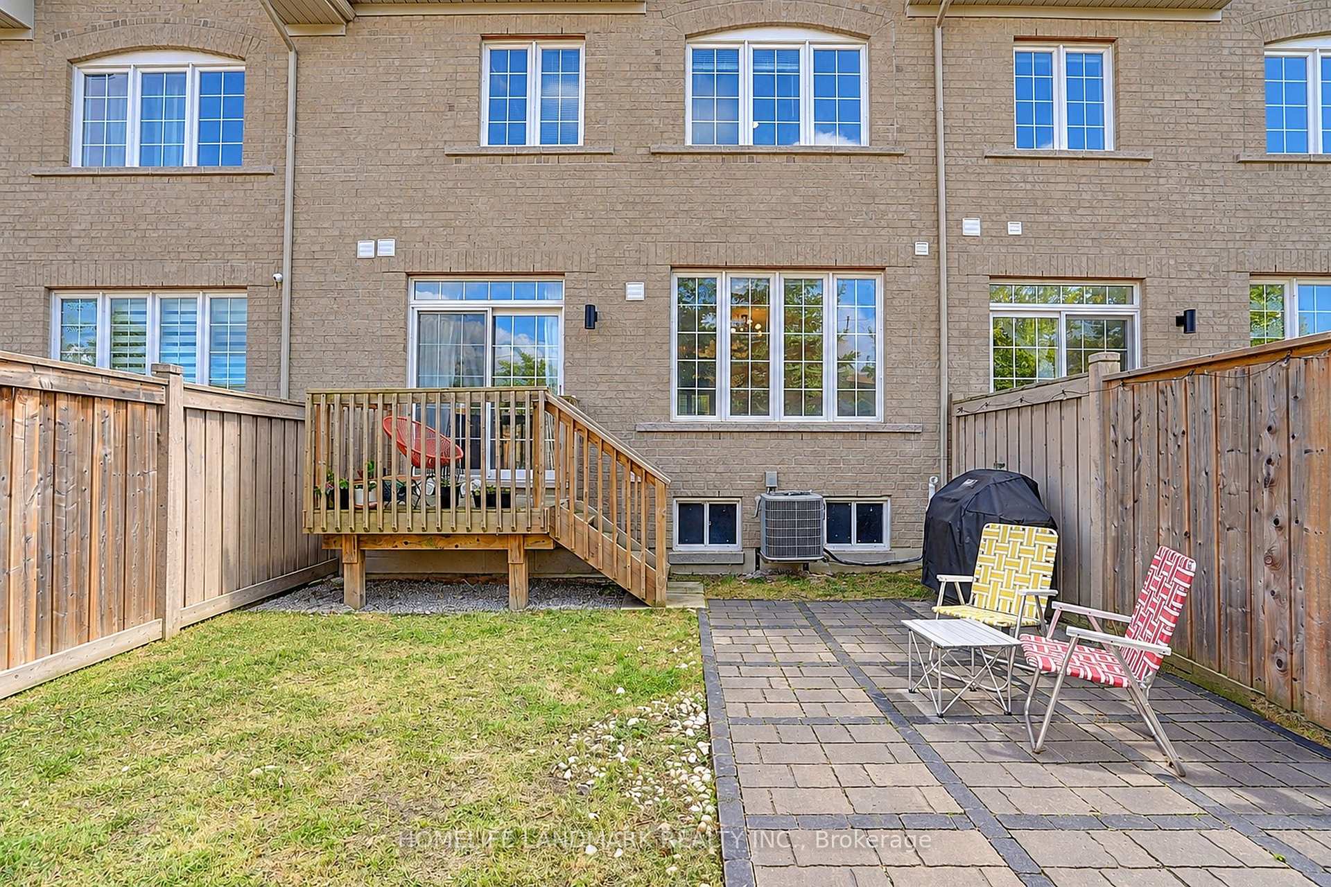 Photo 36 of 18 Avonmore Trail, Vaughan, Patterson — HOMEH