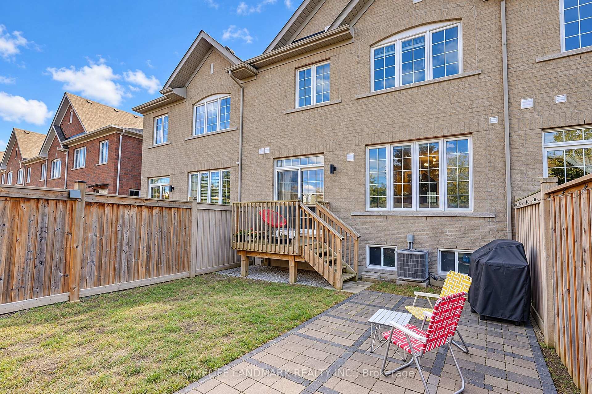 Photo 37 of 18 Avonmore Trail, Vaughan, Patterson — HOMEH