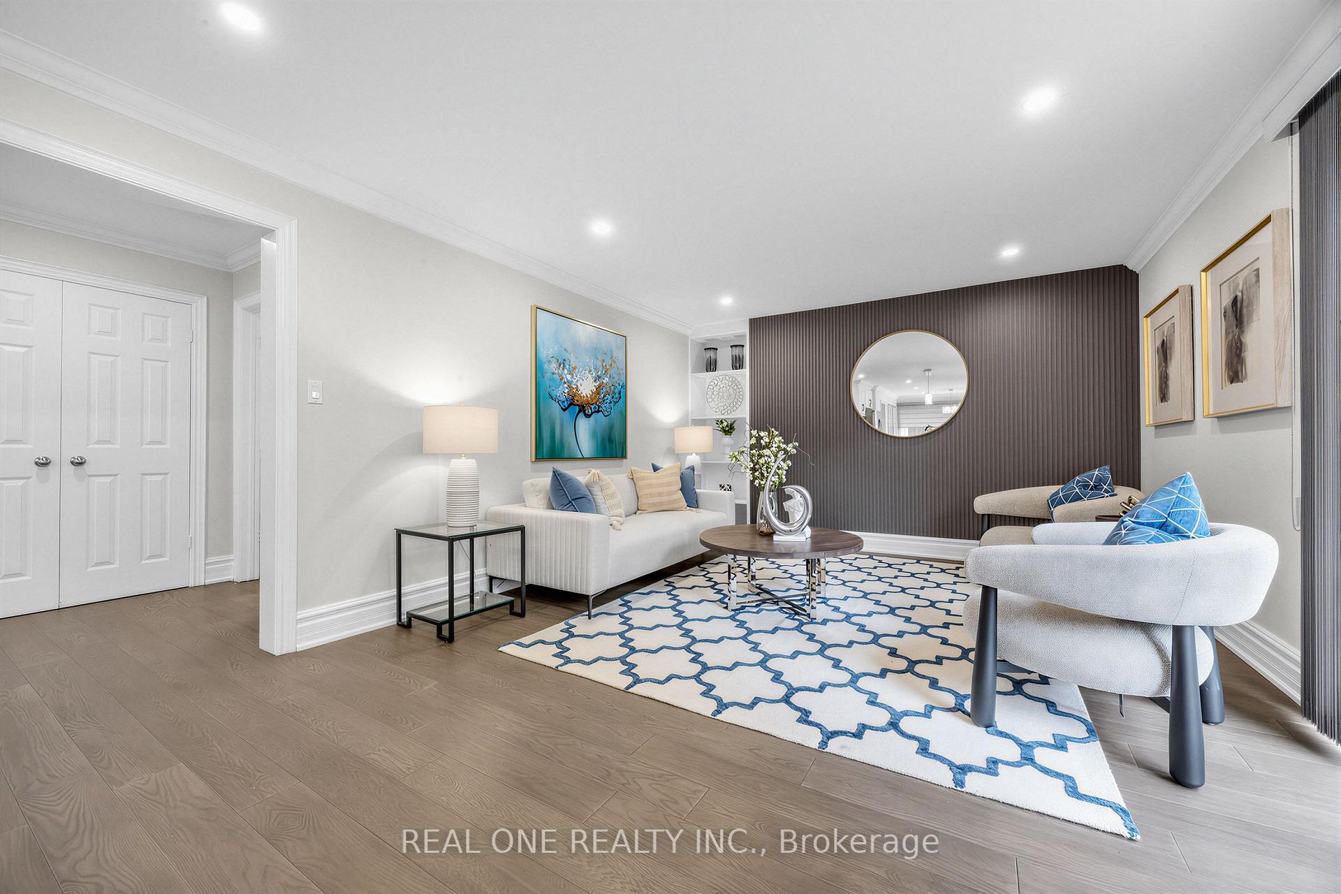 Photo 23 of 52 Fenwick Crescent, Markham, Unionville — HOMEH