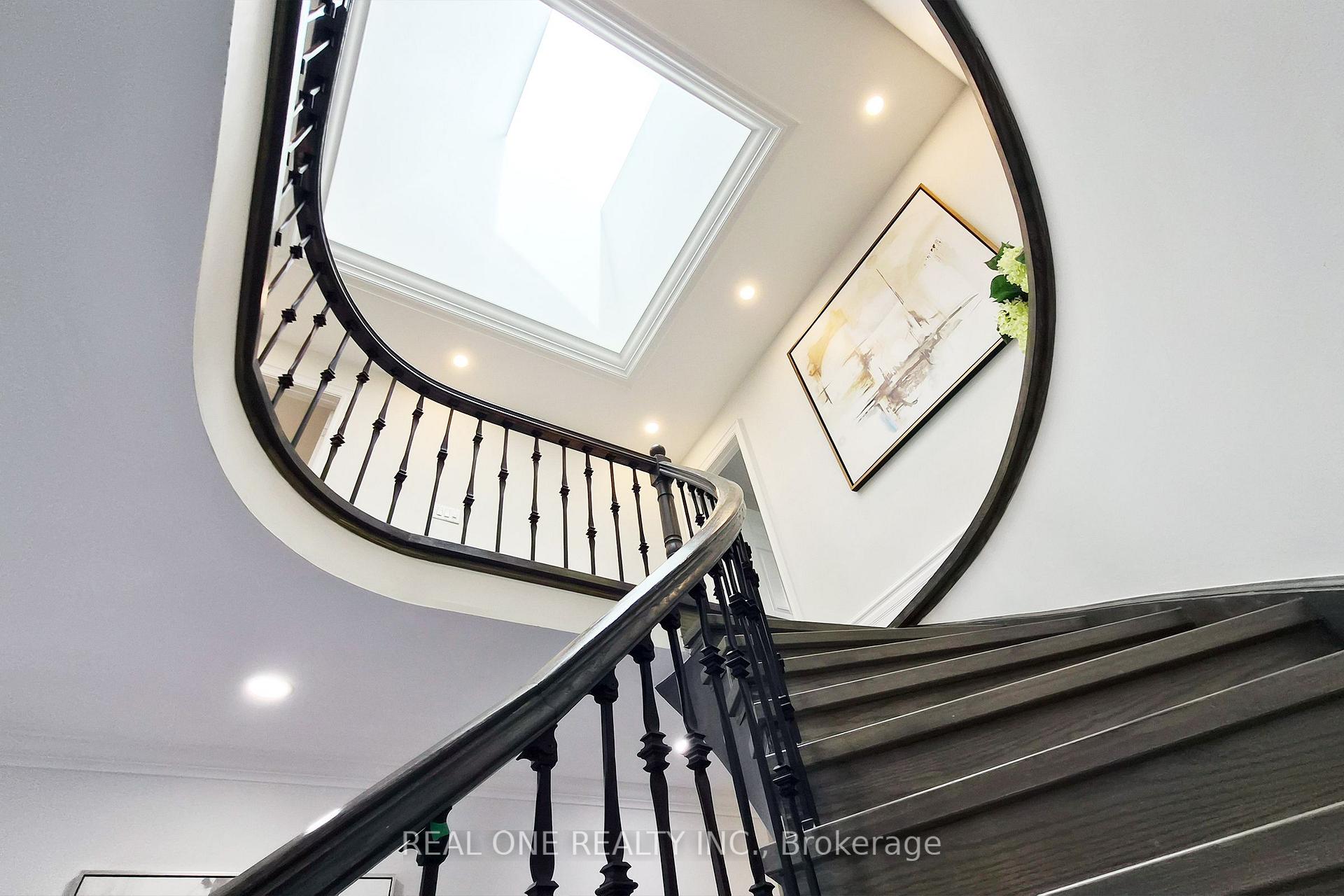 Photo 27 of 52 Fenwick Crescent, Markham, Unionville — HOMEH