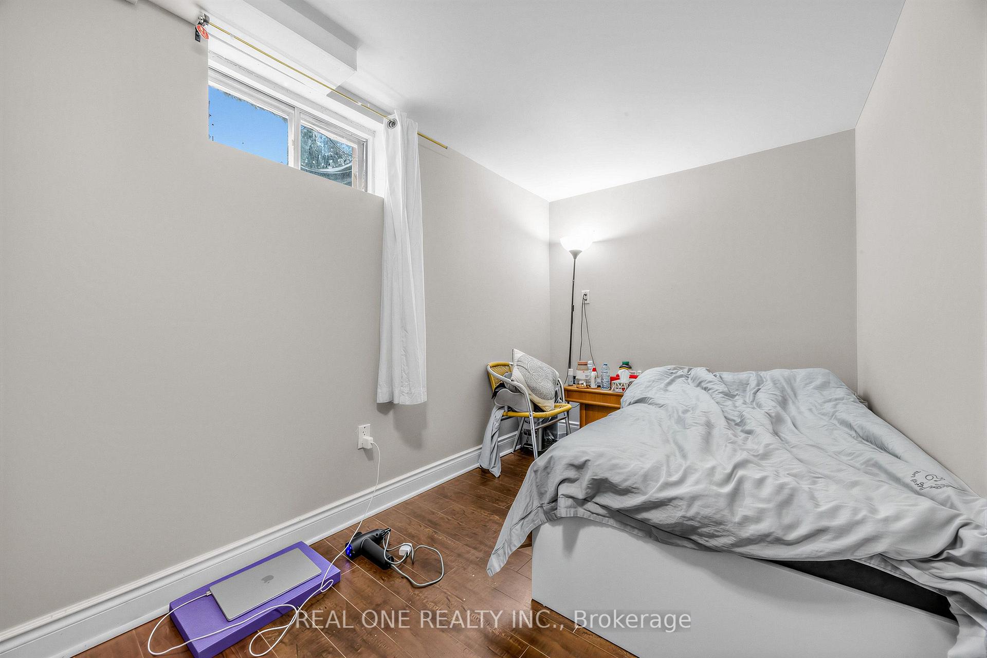 Photo 43 of 52 Fenwick Crescent, Markham, Unionville — HOMEH