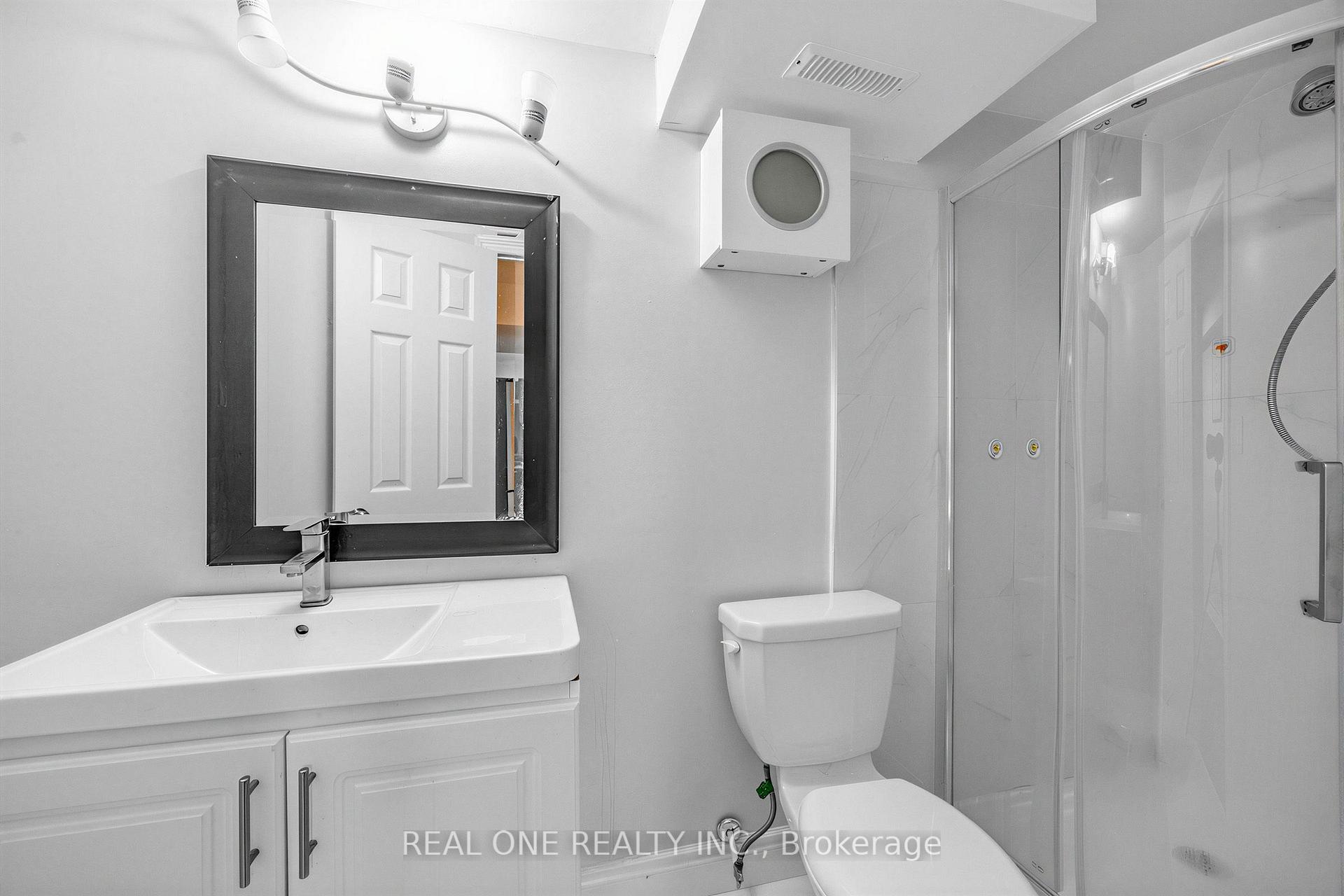 Photo 44 of 52 Fenwick Crescent, Markham, Unionville — HOMEH