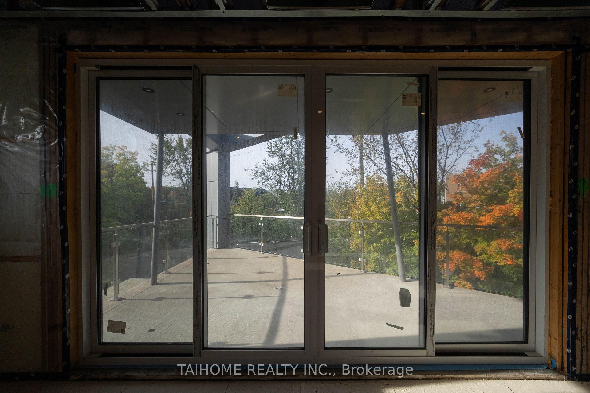 Photo 61 of 40 Tottenham Road, North York, Banbury-Don Mills — HOMEH