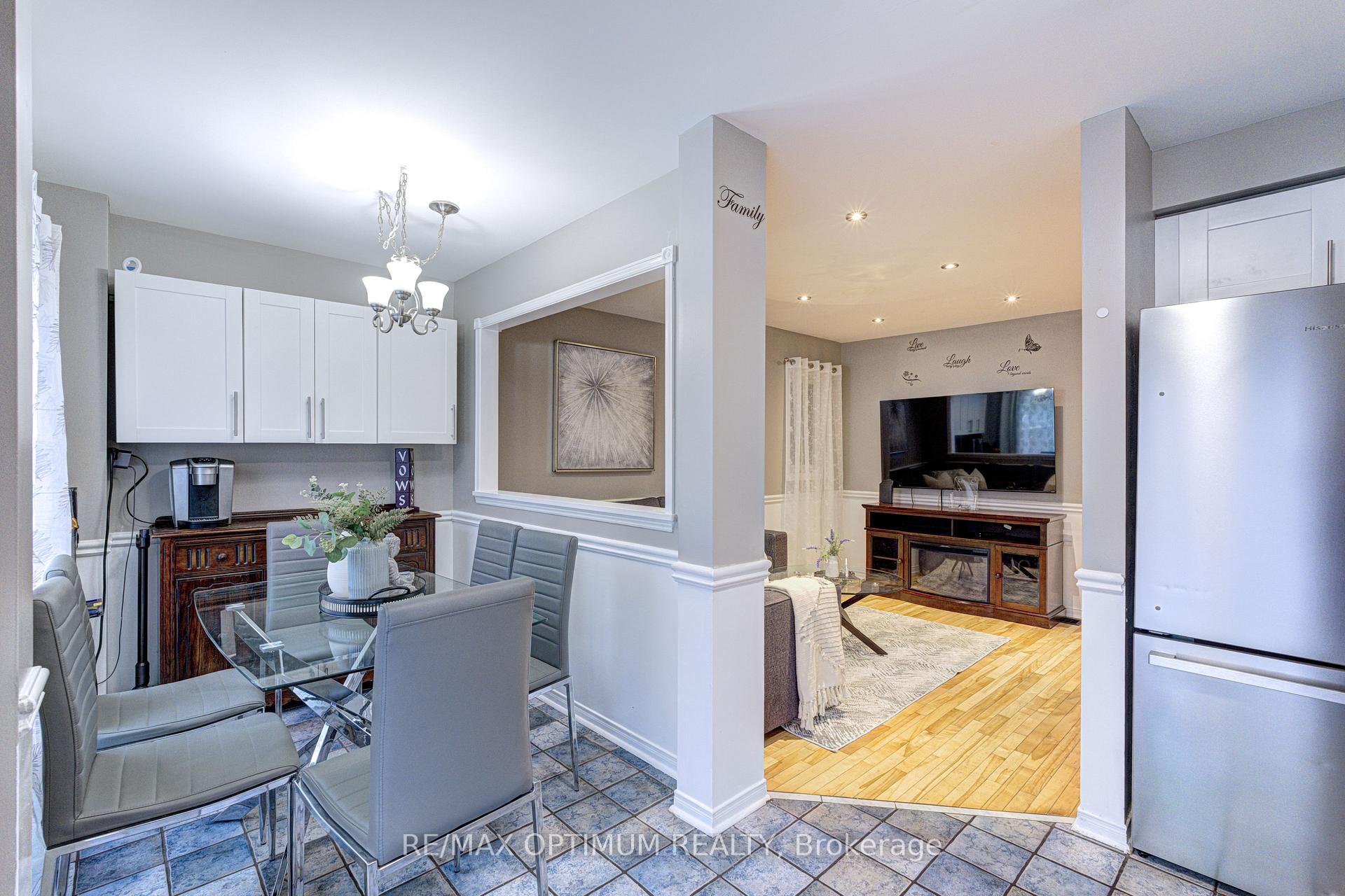 Photo 15 of 51 Goldenlight Circle, Brampton, Brampton West — HOMEH