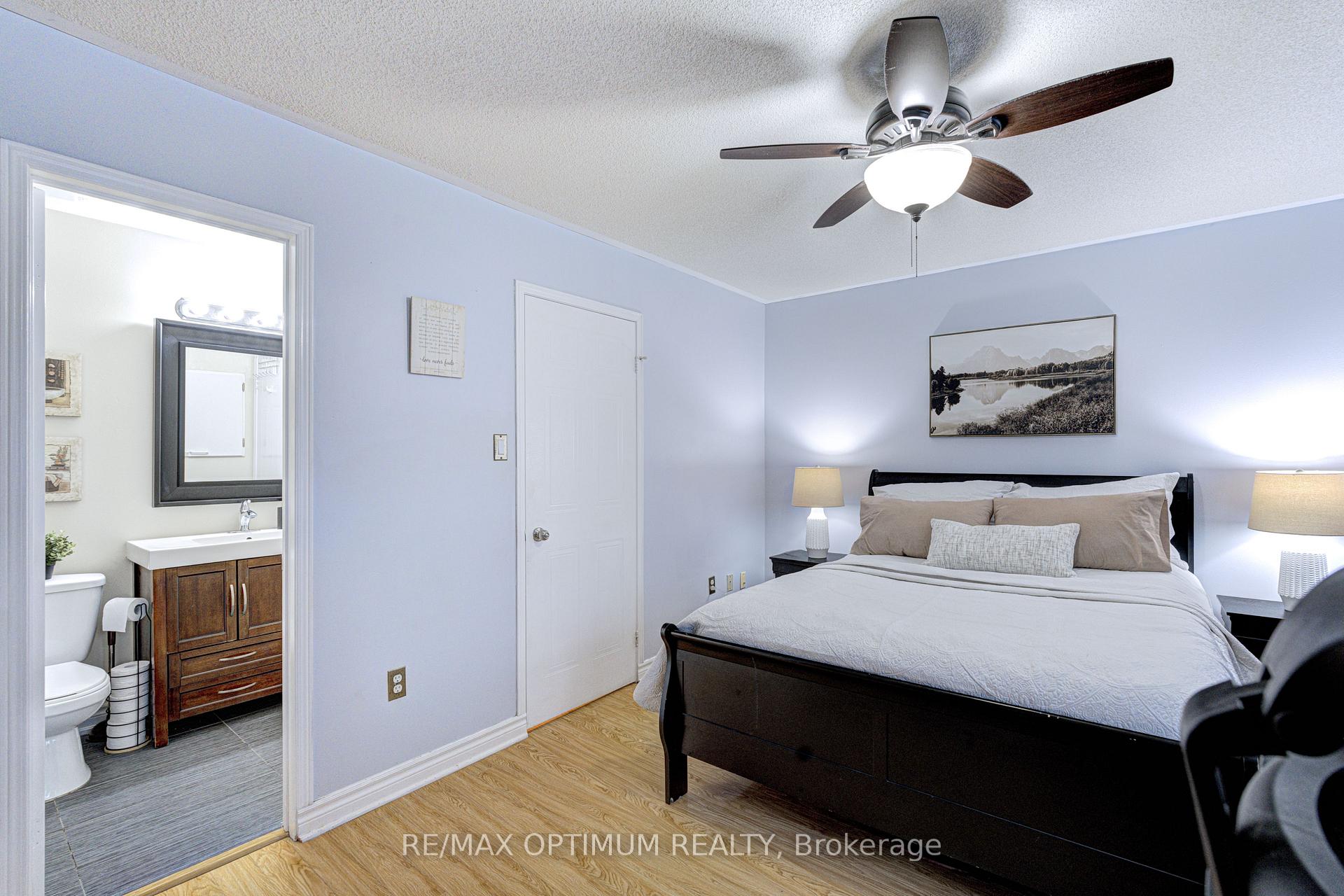 Photo 18 of 51 Goldenlight Circle, Brampton, Brampton West — HOMEH