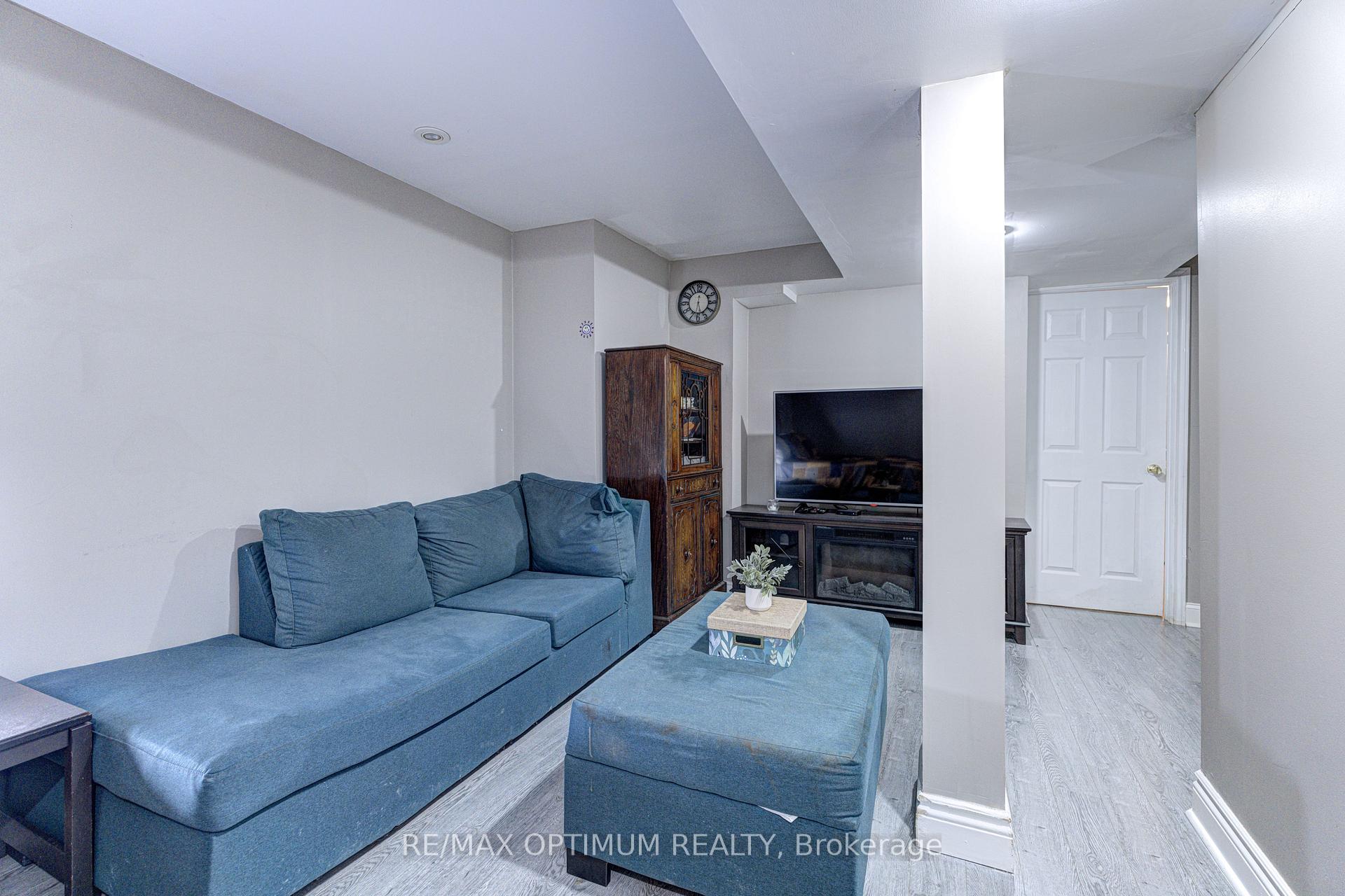 Photo 30 of 51 Goldenlight Circle, Brampton, Brampton West — HOMEH