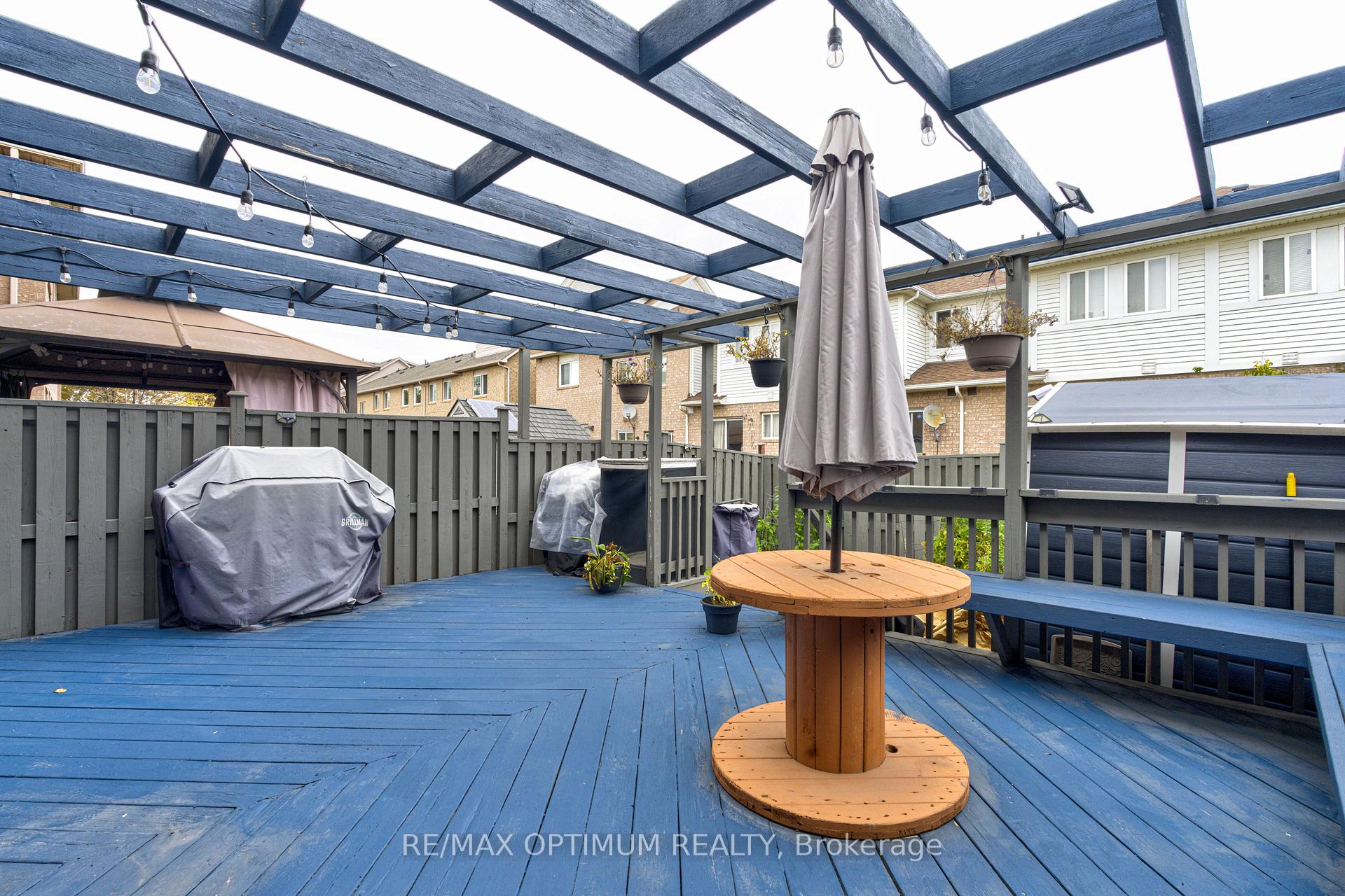 Photo 36 of 51 Goldenlight Circle, Brampton, Brampton West — HOMEH