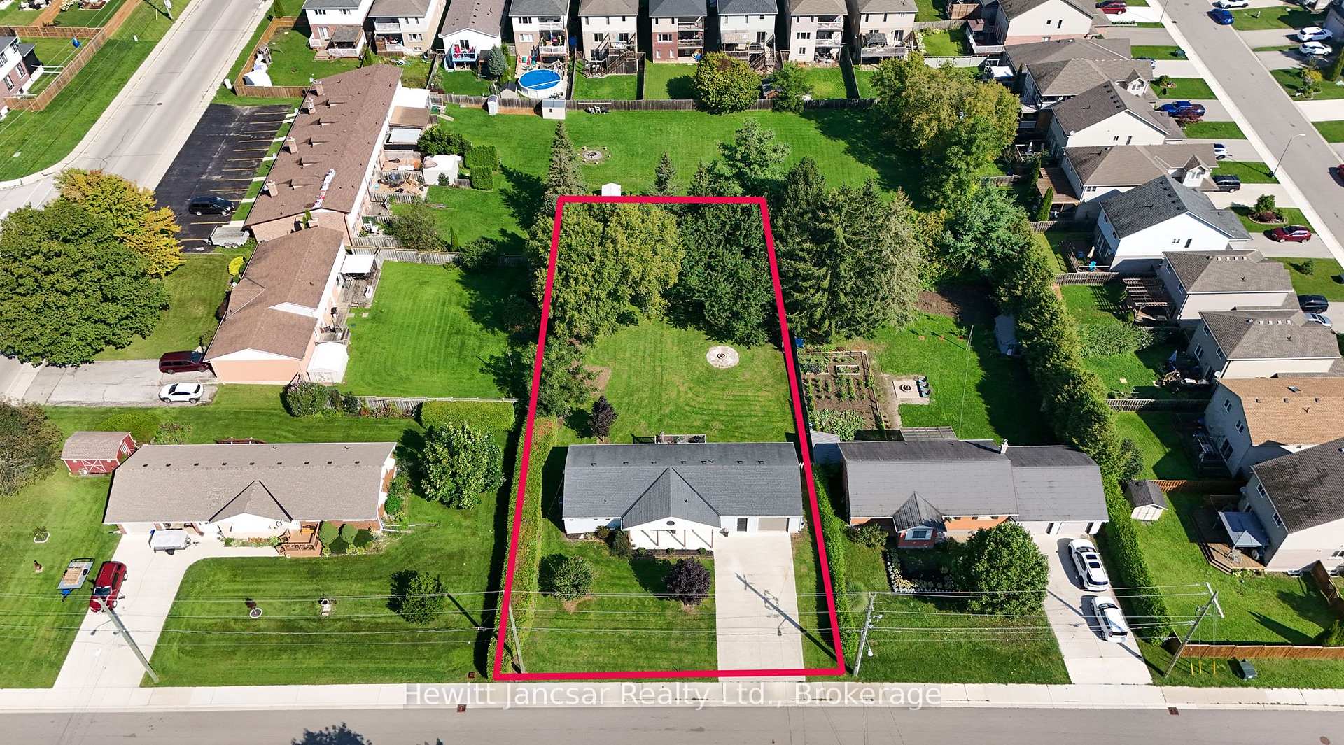 Photo 36 of 4 Fairview Street, Tillsonburg — HOMEH