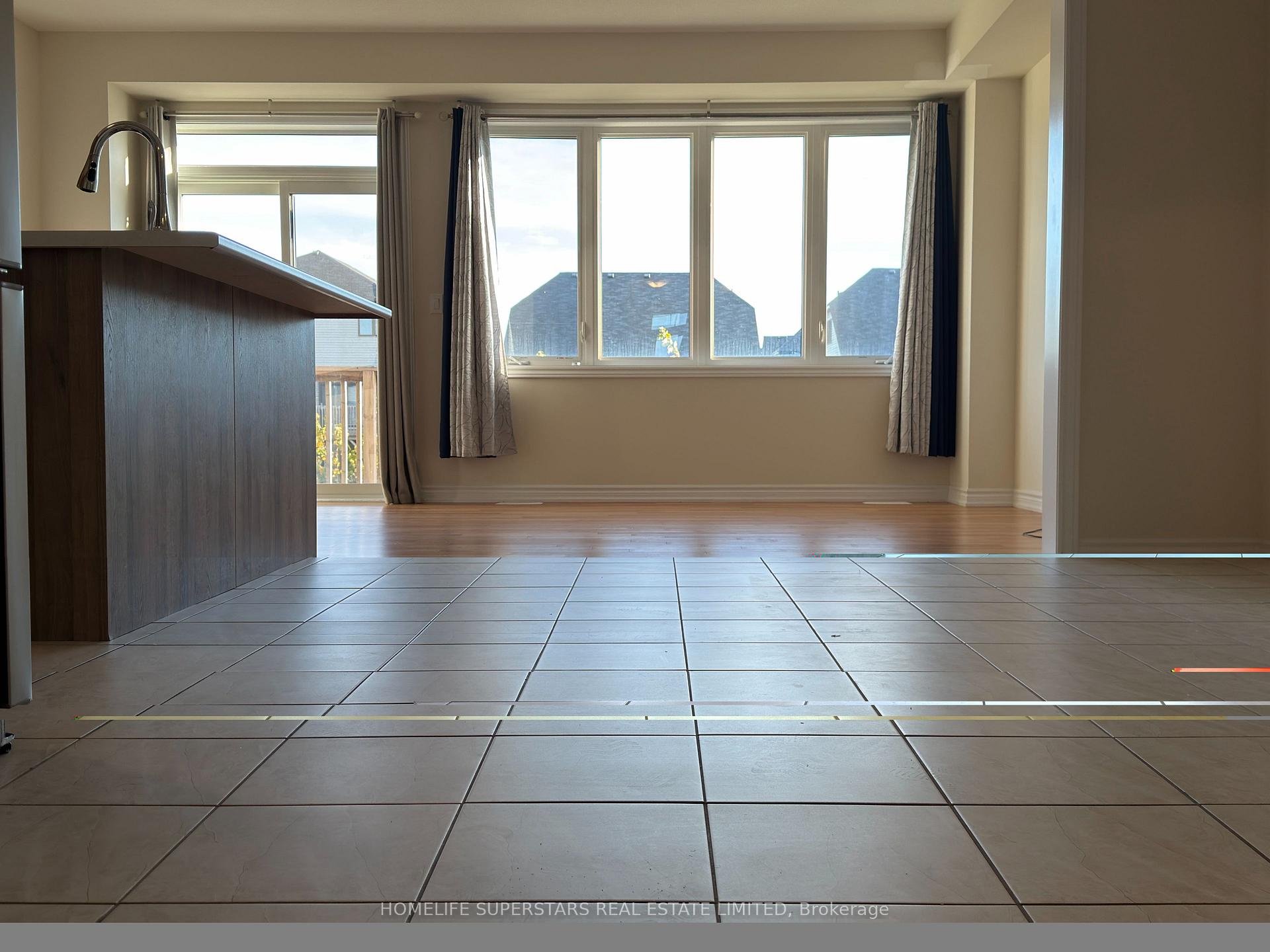 Photo 7 of 349 Vanilla Trail, Thorold, Rolling Meadows — HOMEH
