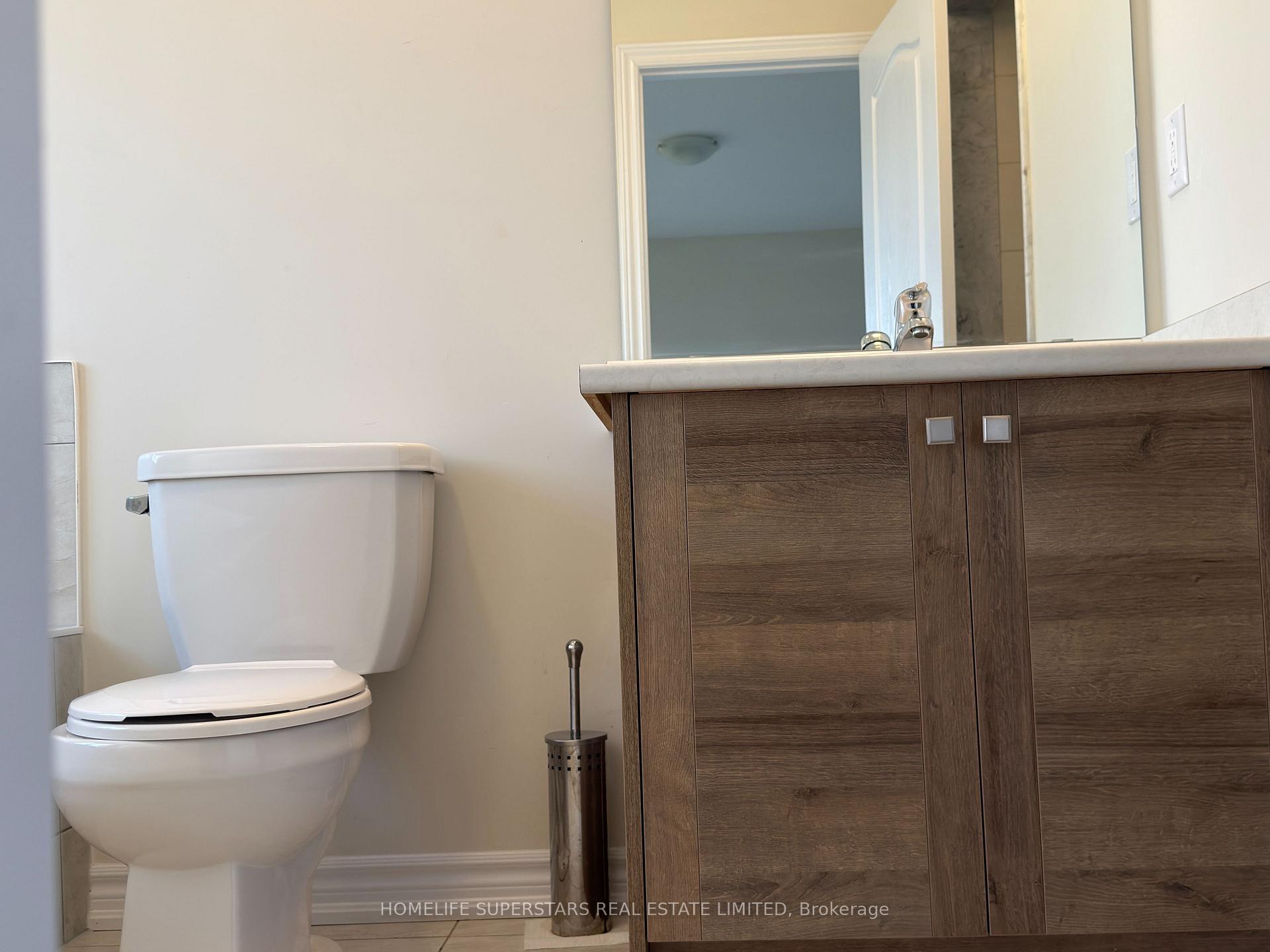 Photo 11 of 349 Vanilla Trail, Thorold, Rolling Meadows — HOMEH