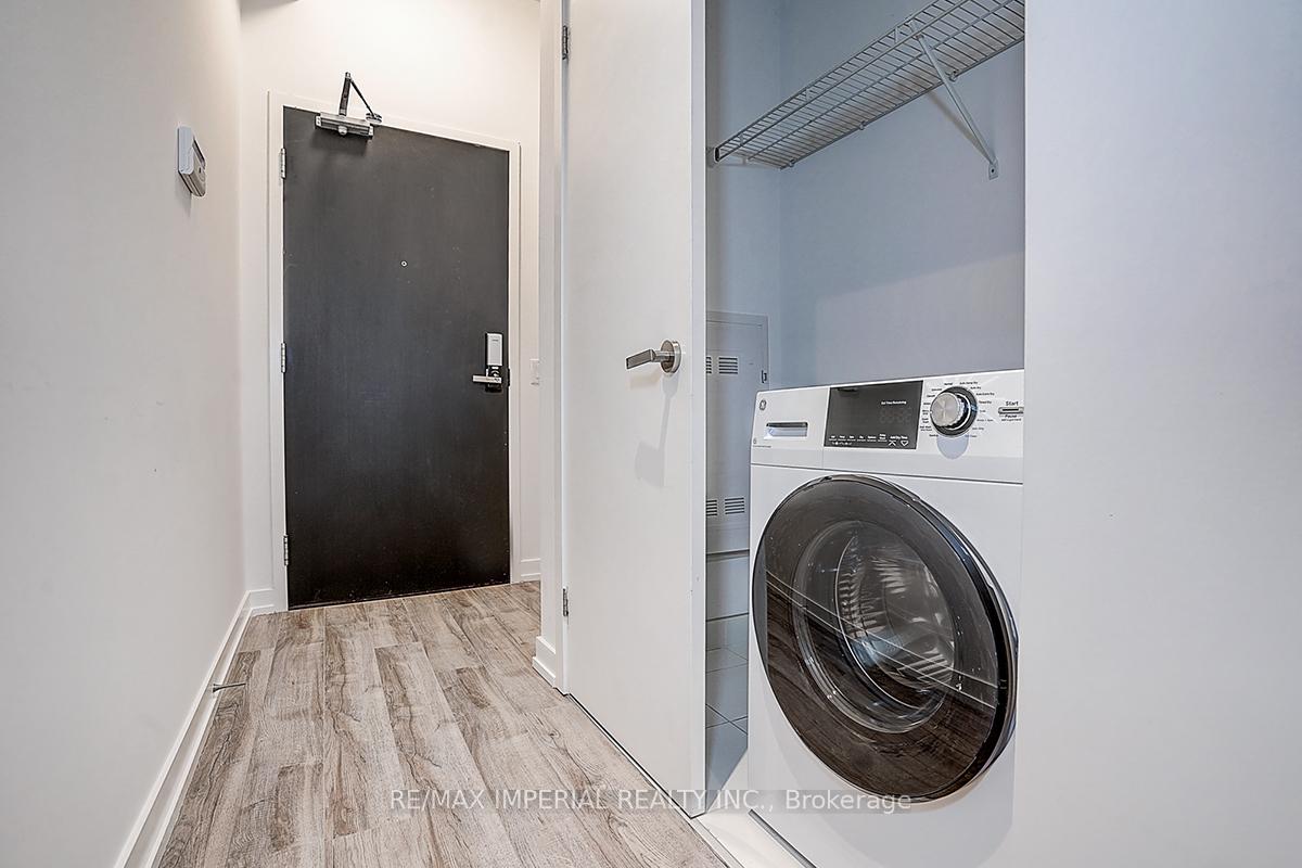 Photo 4 of Unit 710, 77 Shuter Street, Toronto, Church-Yonge Corridor — HOMEH