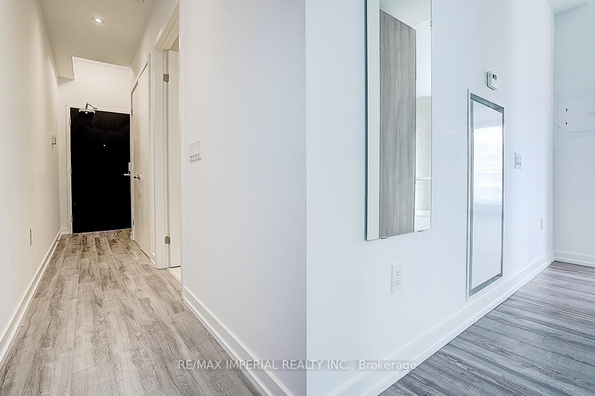 Photo 7 of Unit 710, 77 Shuter Street, Toronto, Church-Yonge Corridor — HOMEH