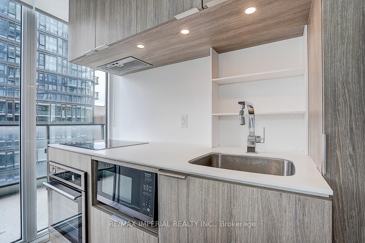 Photo 12 of Unit 710, 77 Shuter Street, Toronto, Church-Yonge Corridor — HOMEH