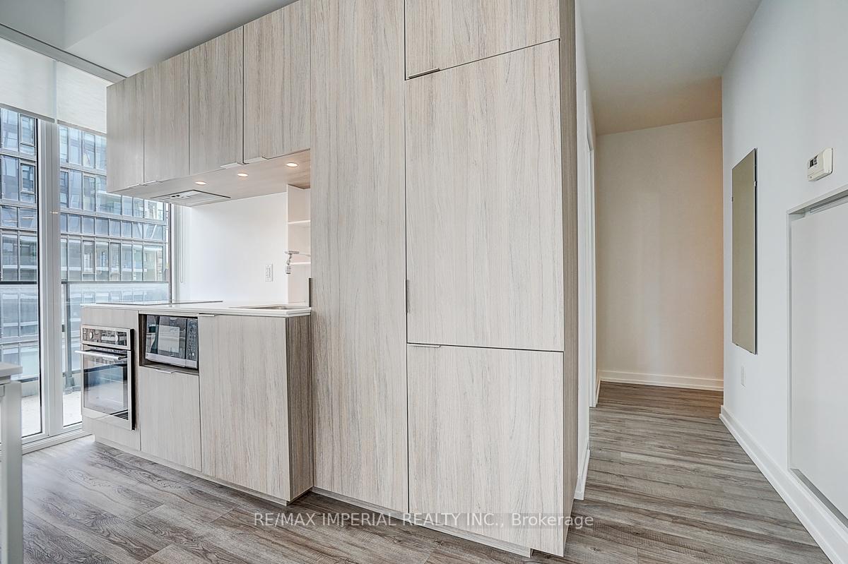 Photo 16 of Unit 710, 77 Shuter Street, Toronto, Church-Yonge Corridor — HOMEH
