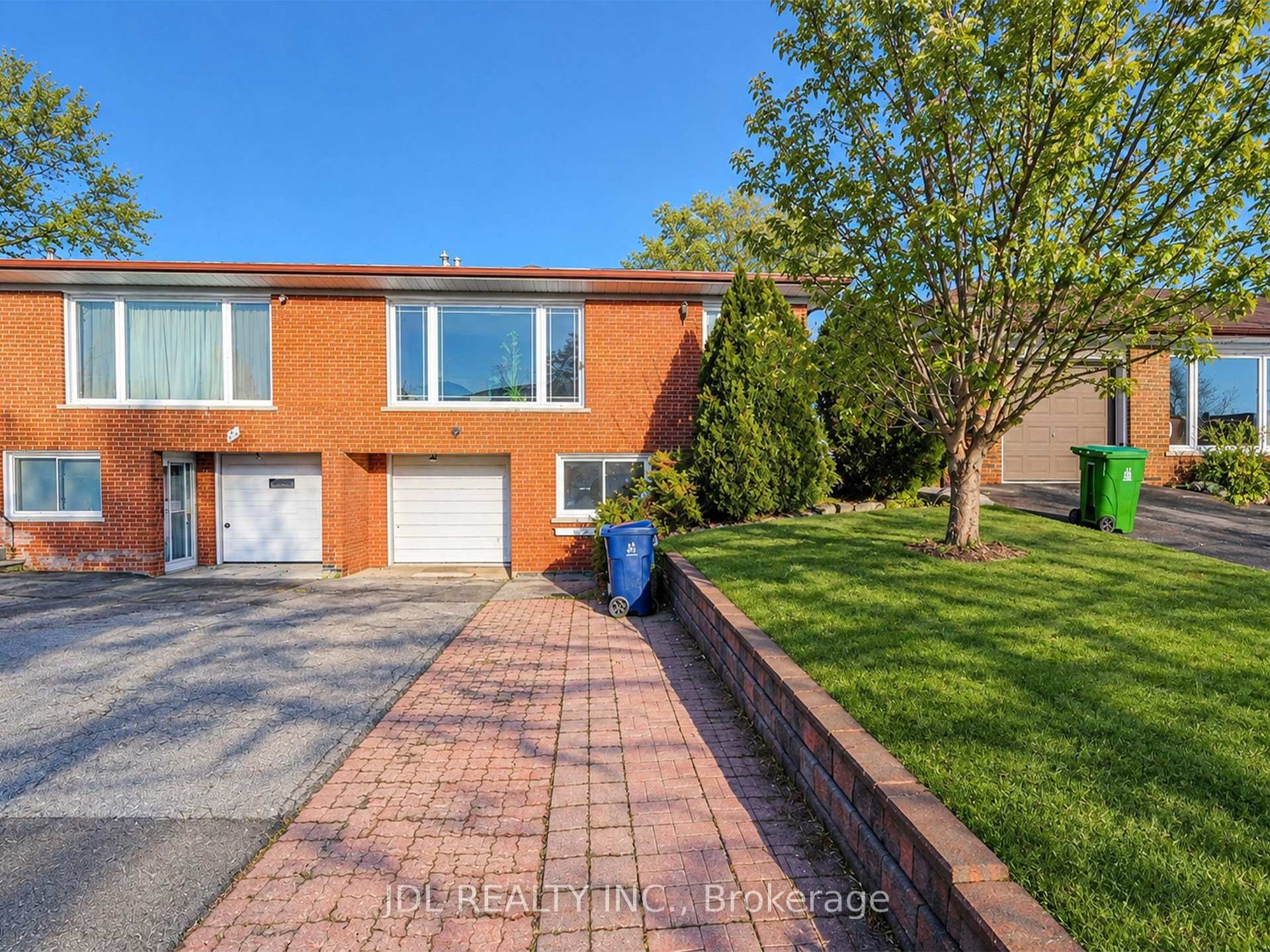 Photo 1 of 47 Greyhound Drive, North York, Bayview Woods-Steeles — HOMEH