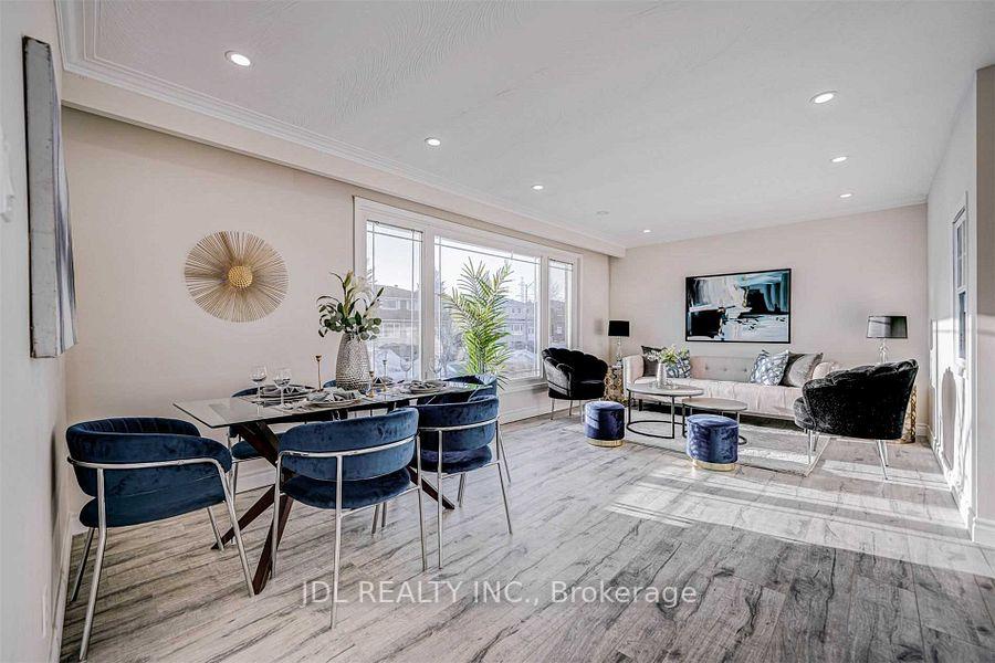 Photo 3 of 47 Greyhound Drive, North York, Bayview Woods-Steeles — HOMEH